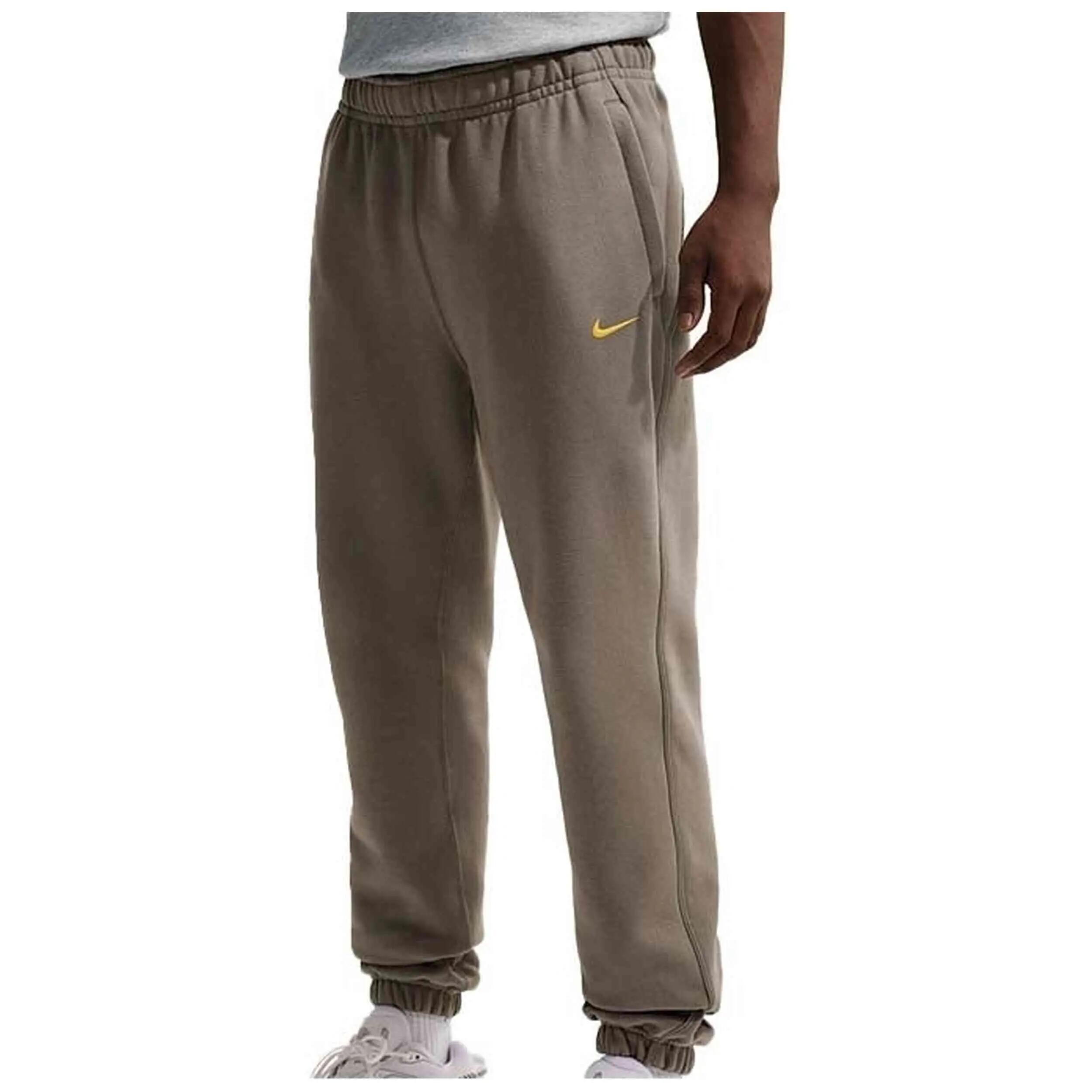 NIKE picture