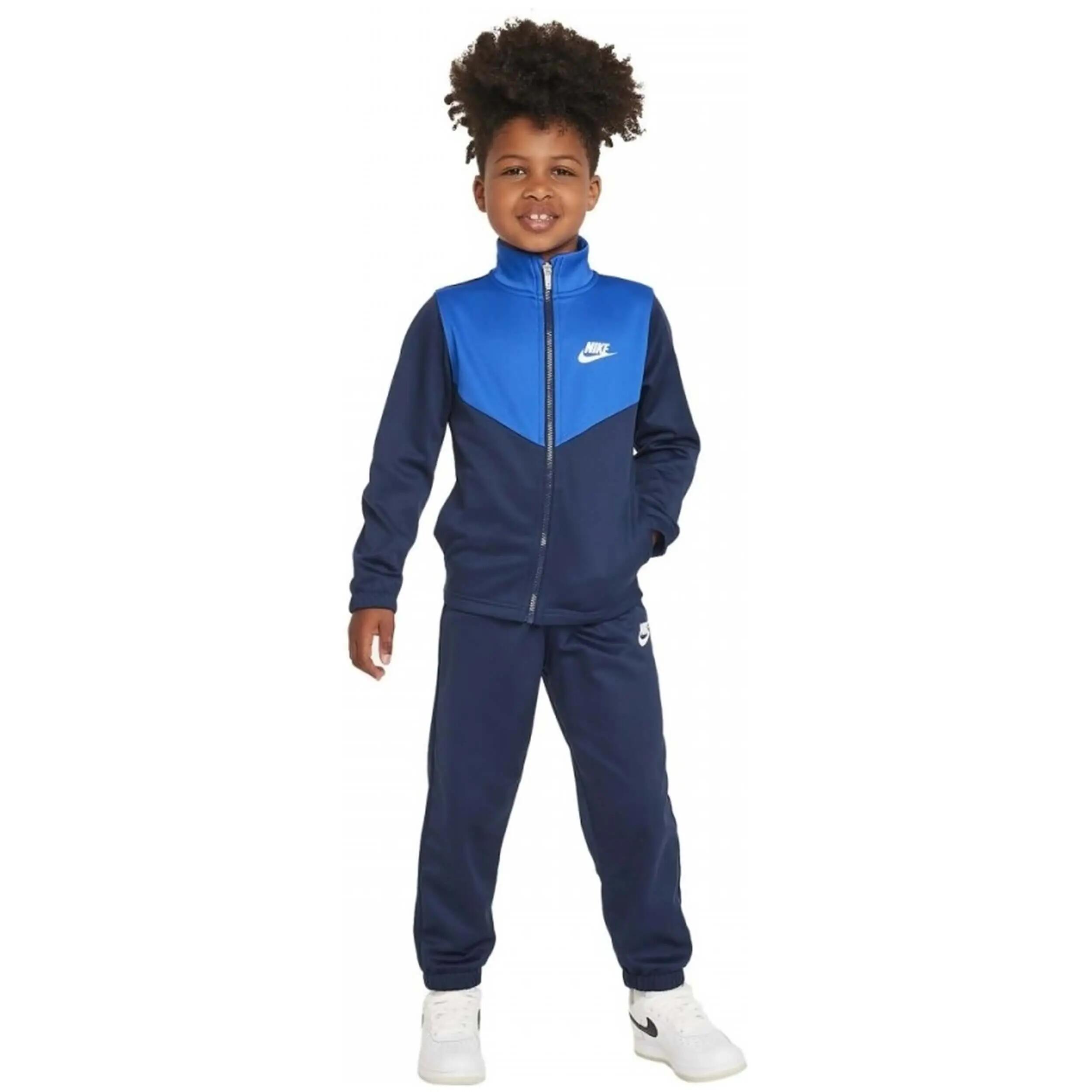 NIKE picture