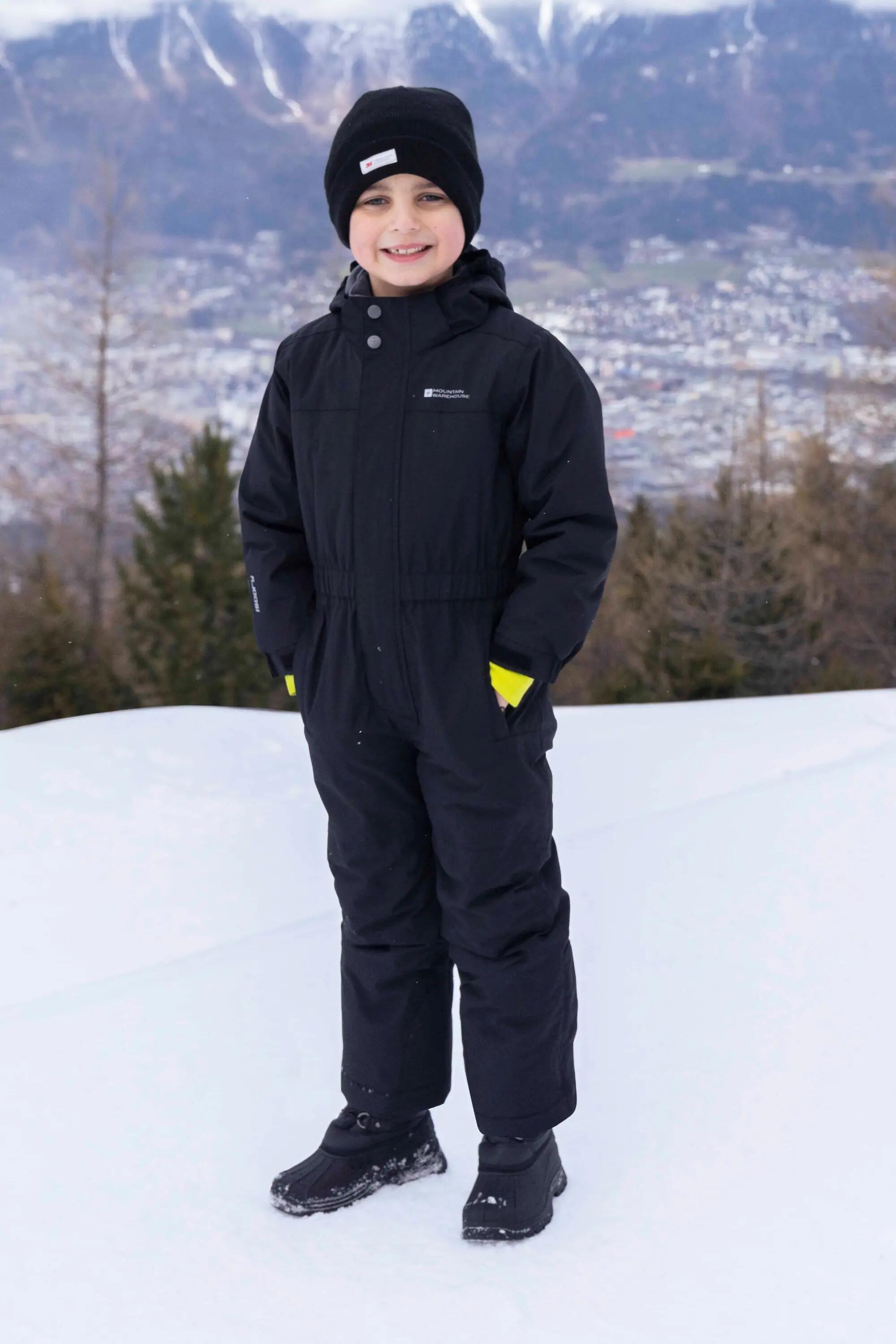 MOUNTAIN WAREHOUSE picture