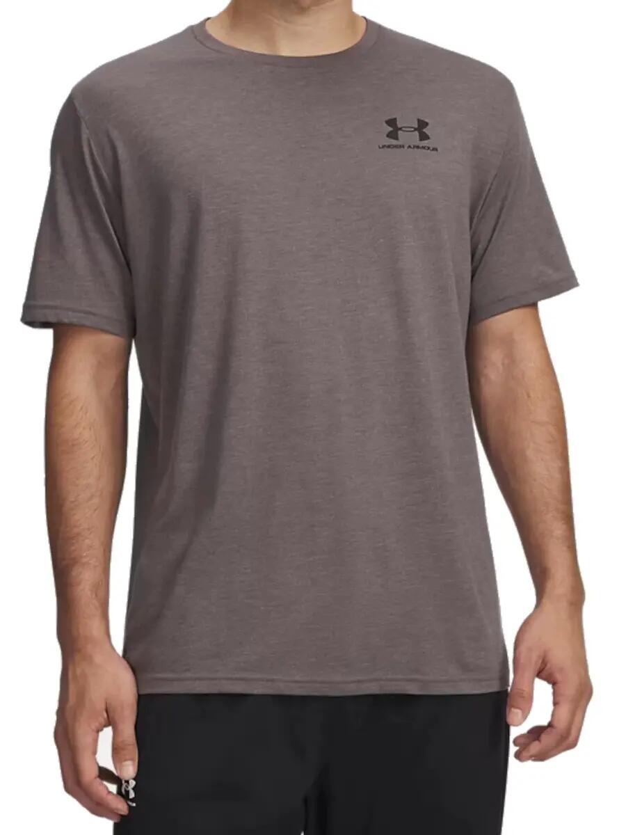 UNDER ARMOUR picture