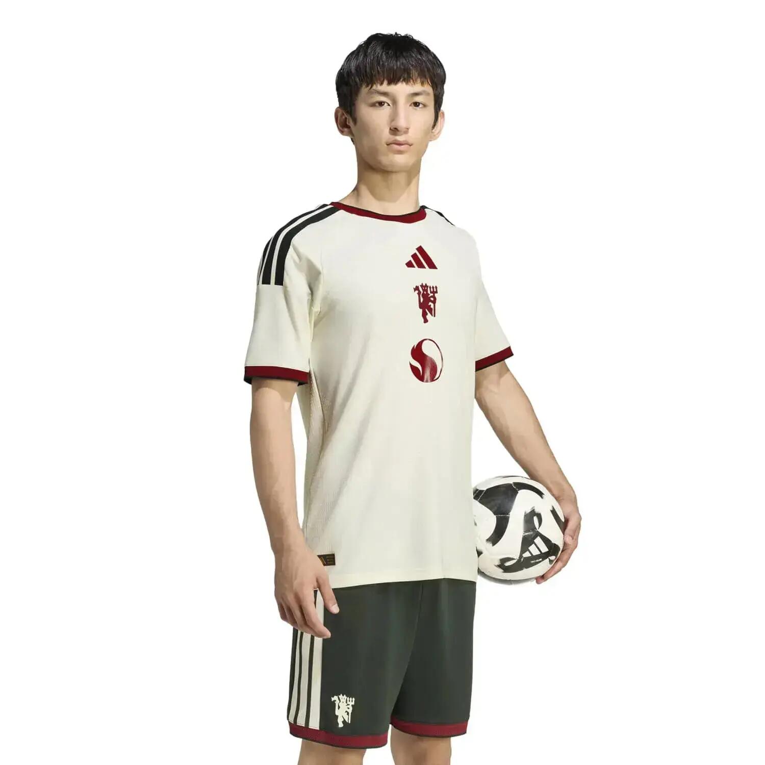 Trzeci zestaw autentyczny Manchester United 2026/27 3/7