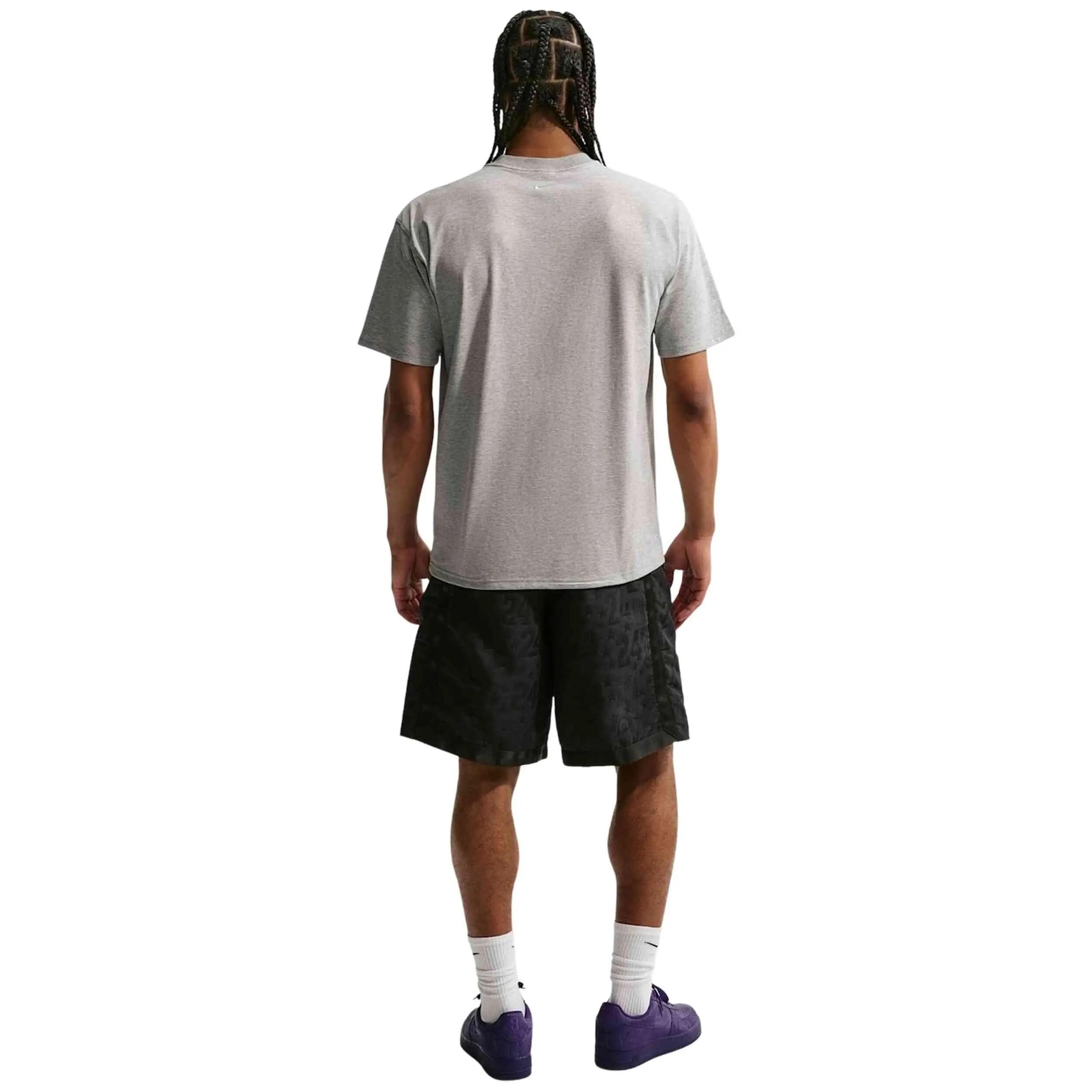 T-shirt Nike modèle IQ2374-063 pour homme 2/5