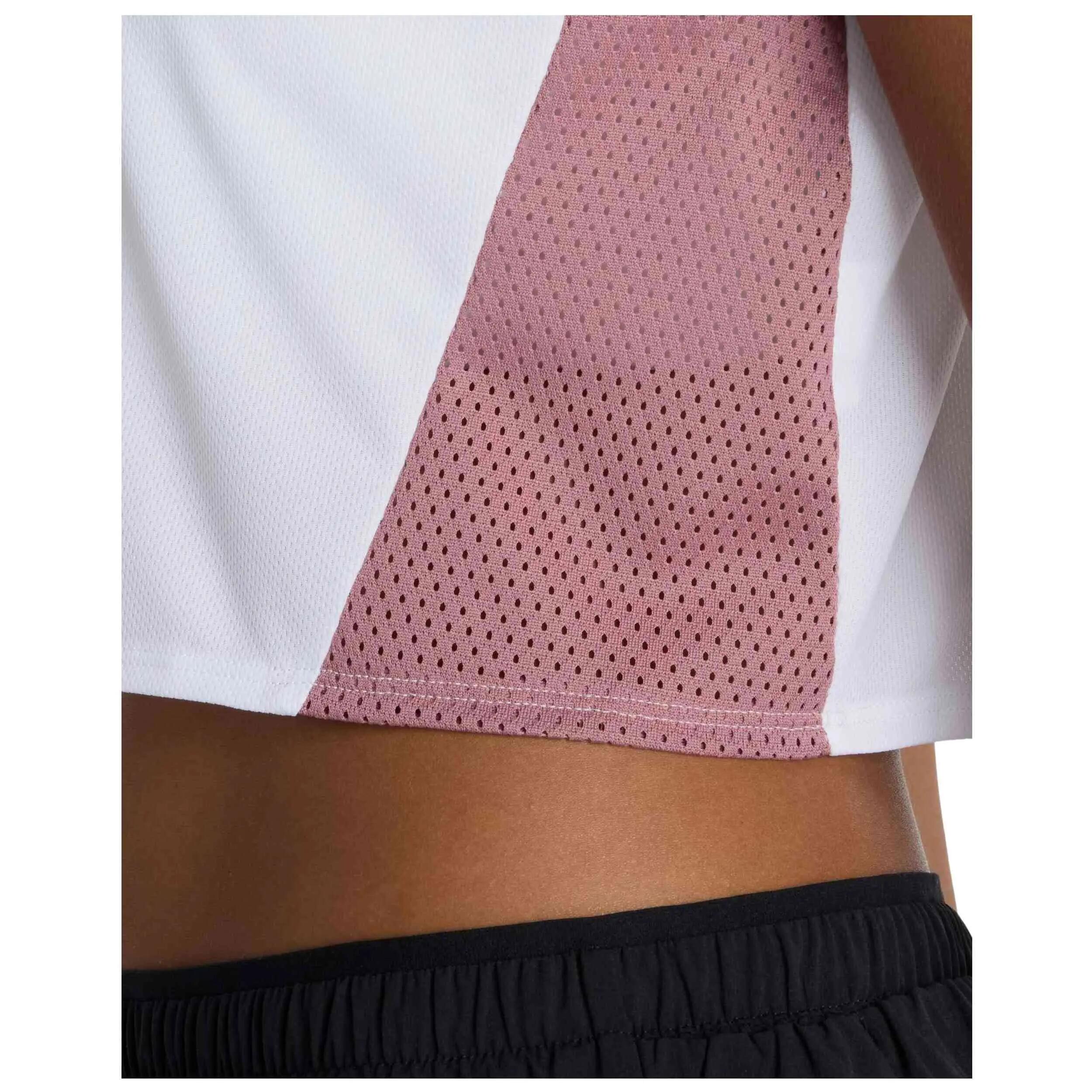 Maglia a maniche corte New balance modello Camiseta New Balance Fast D per donne 5/5