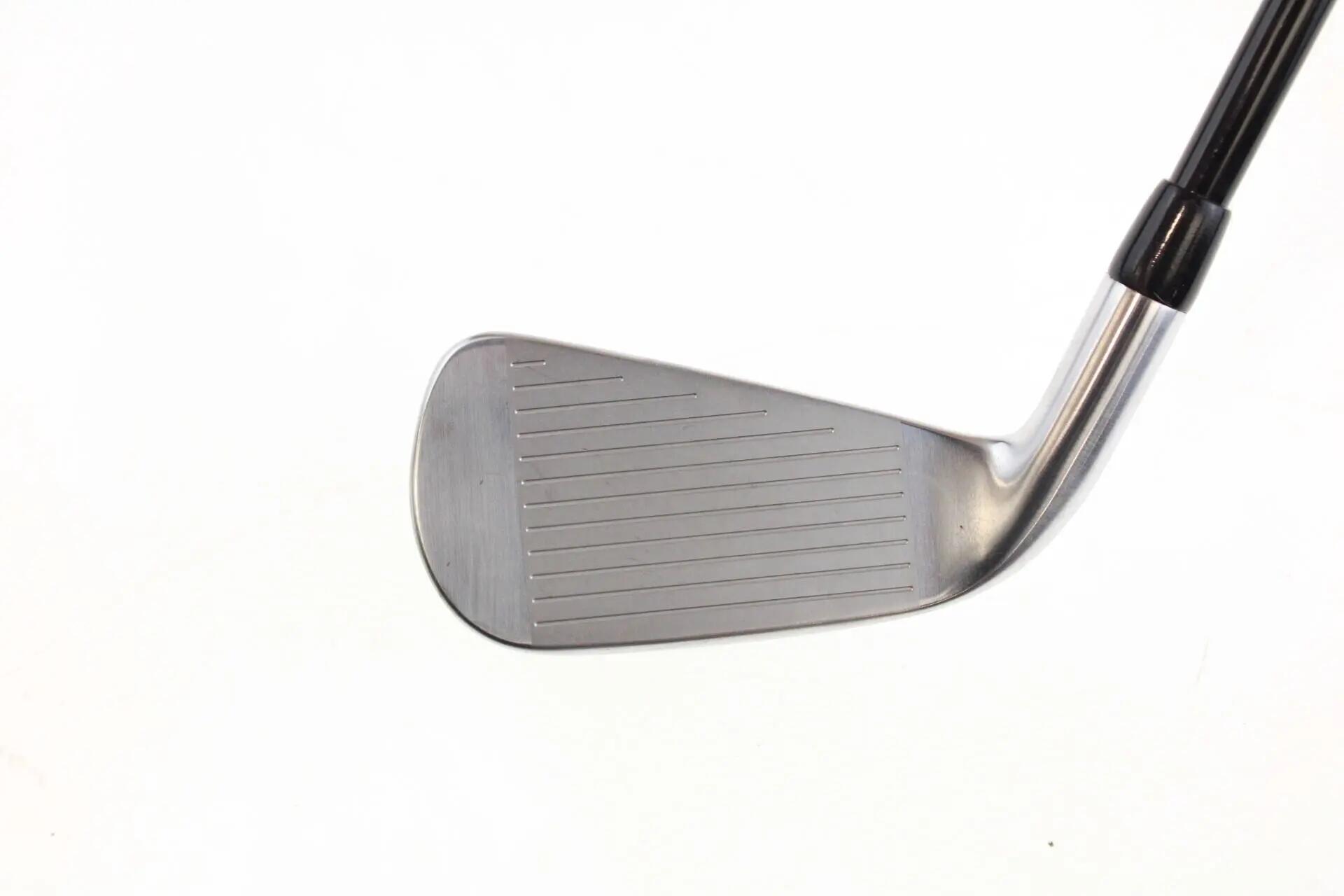 Seconde vie - Titleist U505 Utility 2023 RH 20-deg Hybrid - Excellent 3/5