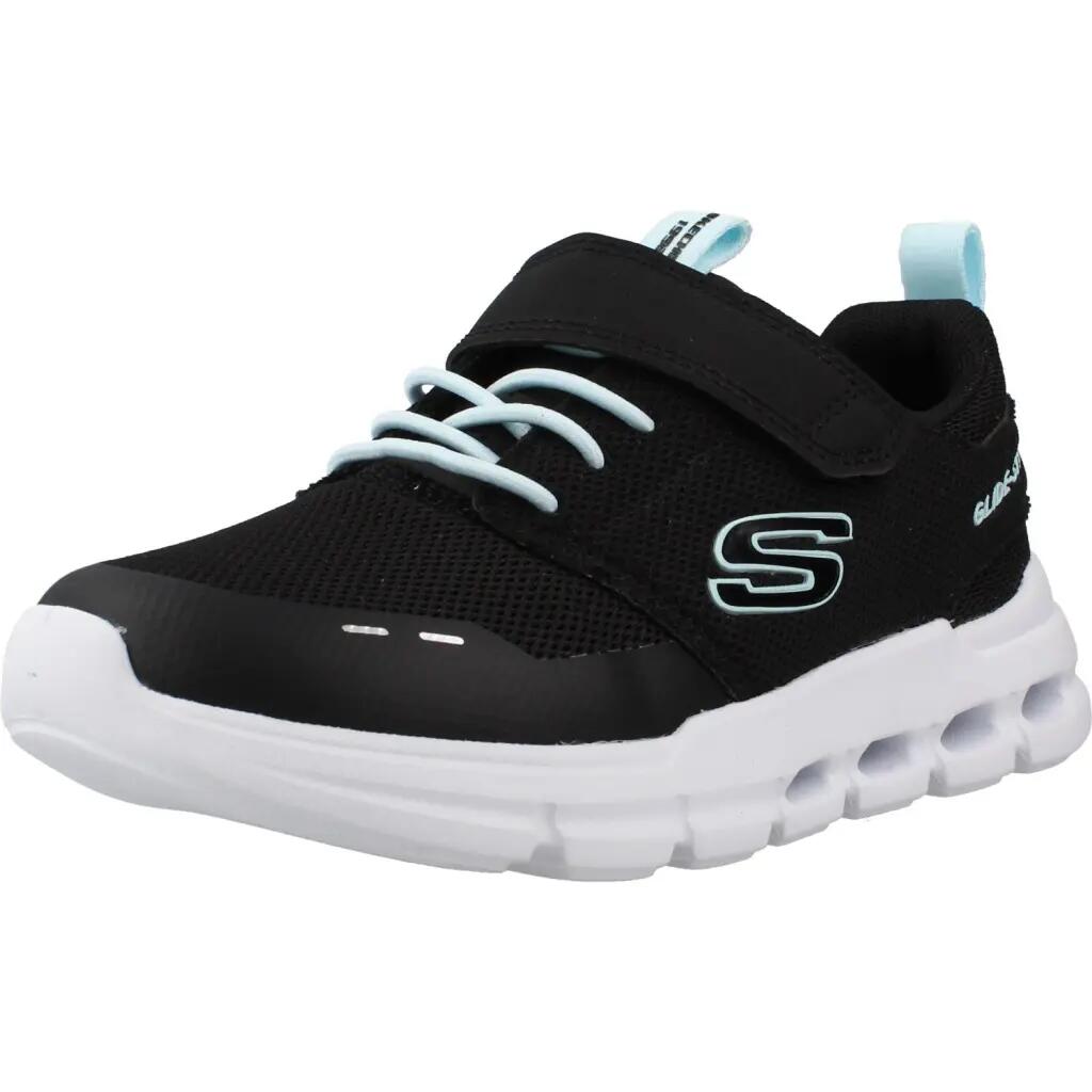 SKECHERS picture
