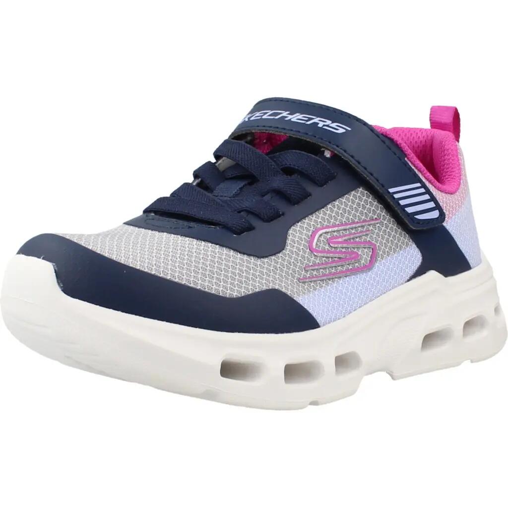 SKECHERS picture