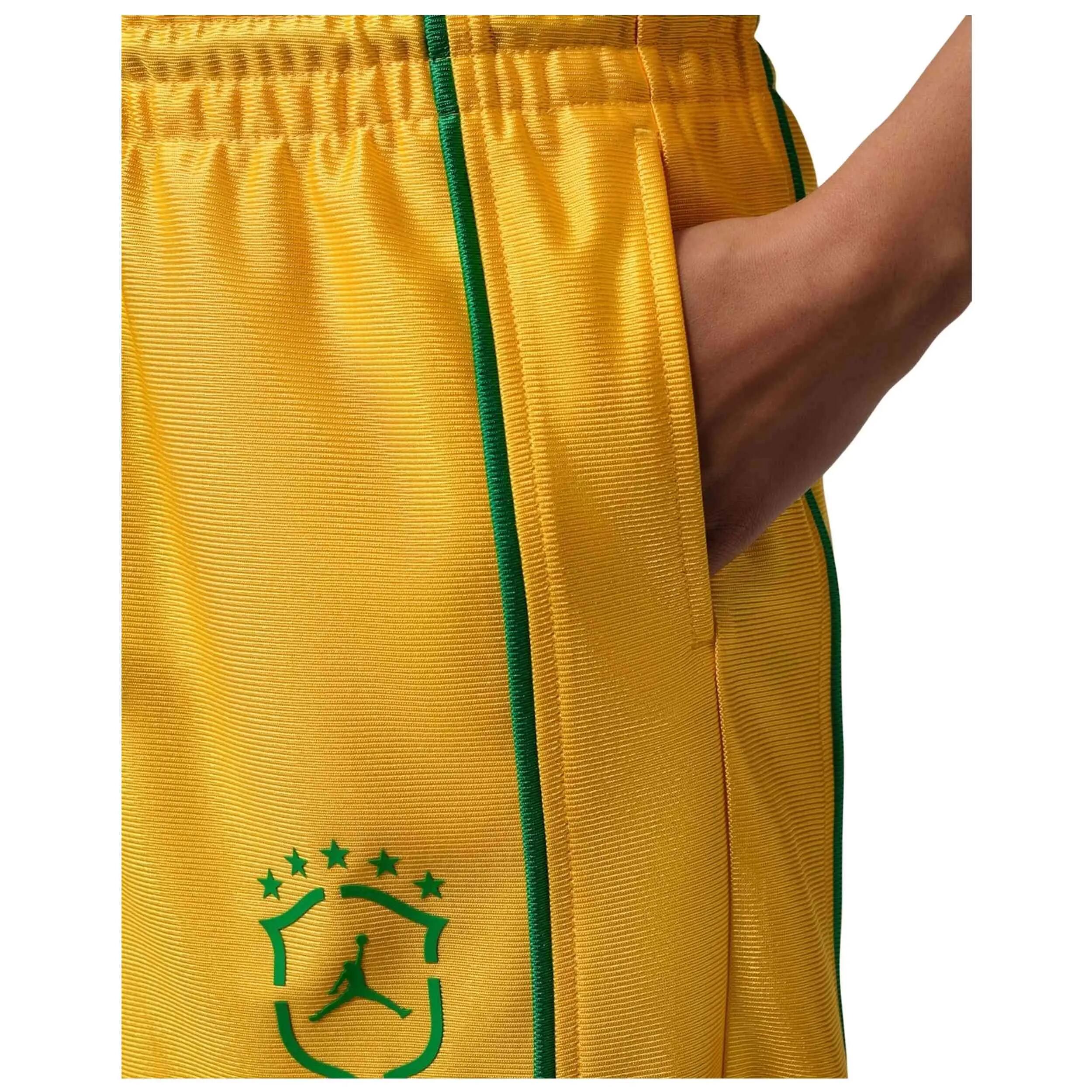 Calções Jordan modelo IO2456-741 para mulheres 4/5