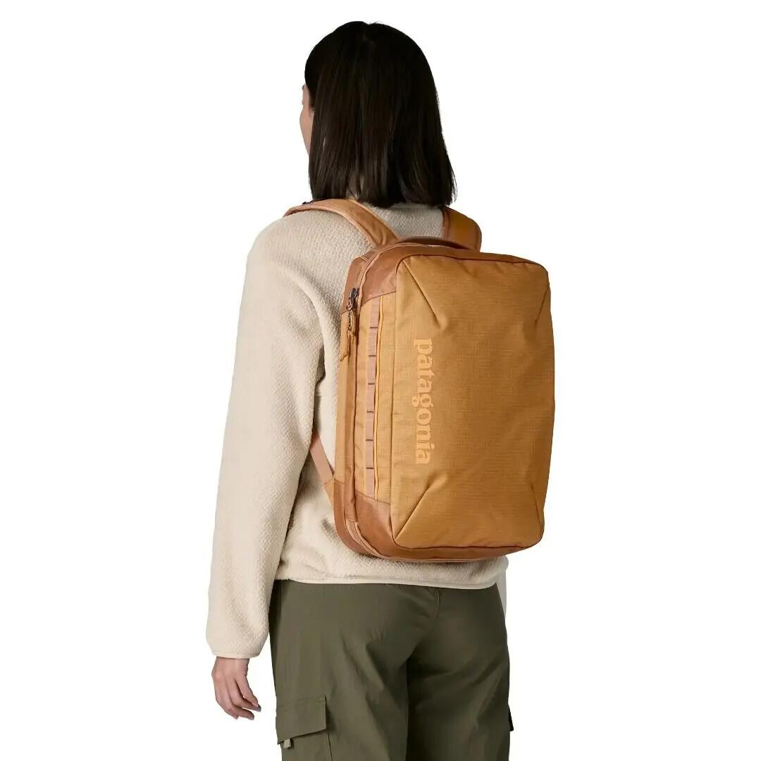 Mochila Naranja Patagonia Hole® Micro MLC® Backpack 22L Cinnamon Brown Versátil 3/4