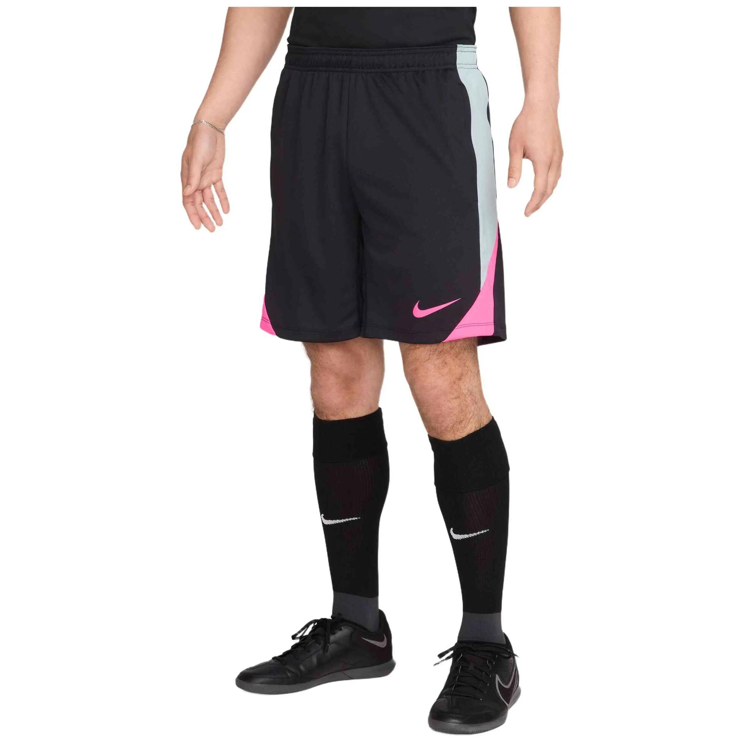 NIKE picture