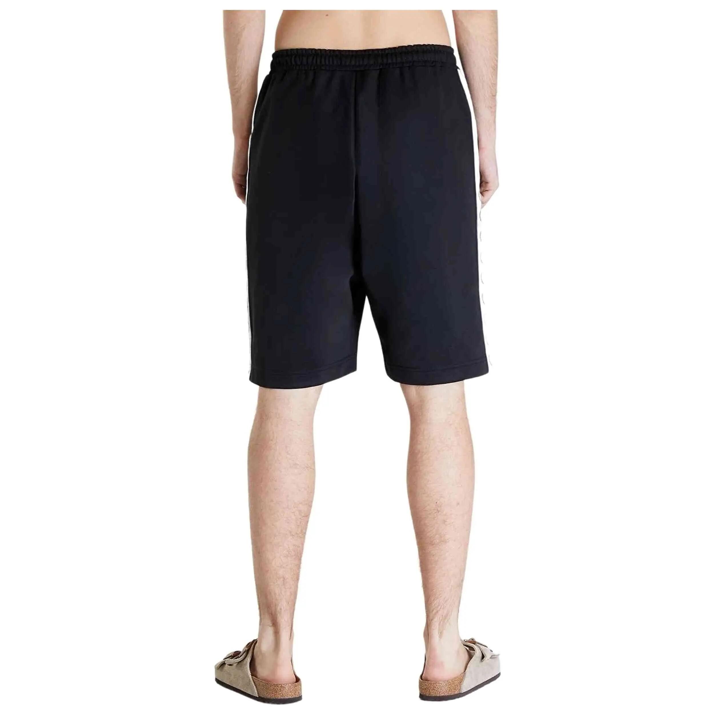 Pantalon corto Fred perry modelo S5508 para hombre 2/3