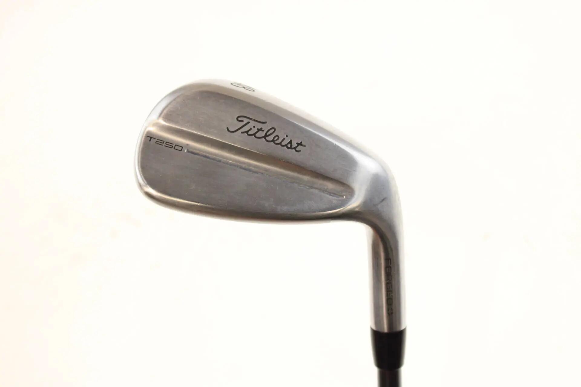 TITLEIST picture