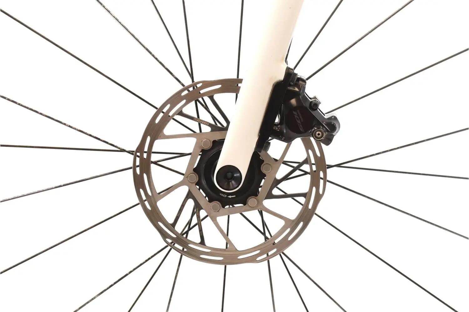 Segunda Vida · Bicicleta estrada ·  Aethos Comp Di2 12V · Muito bom estado 7/8