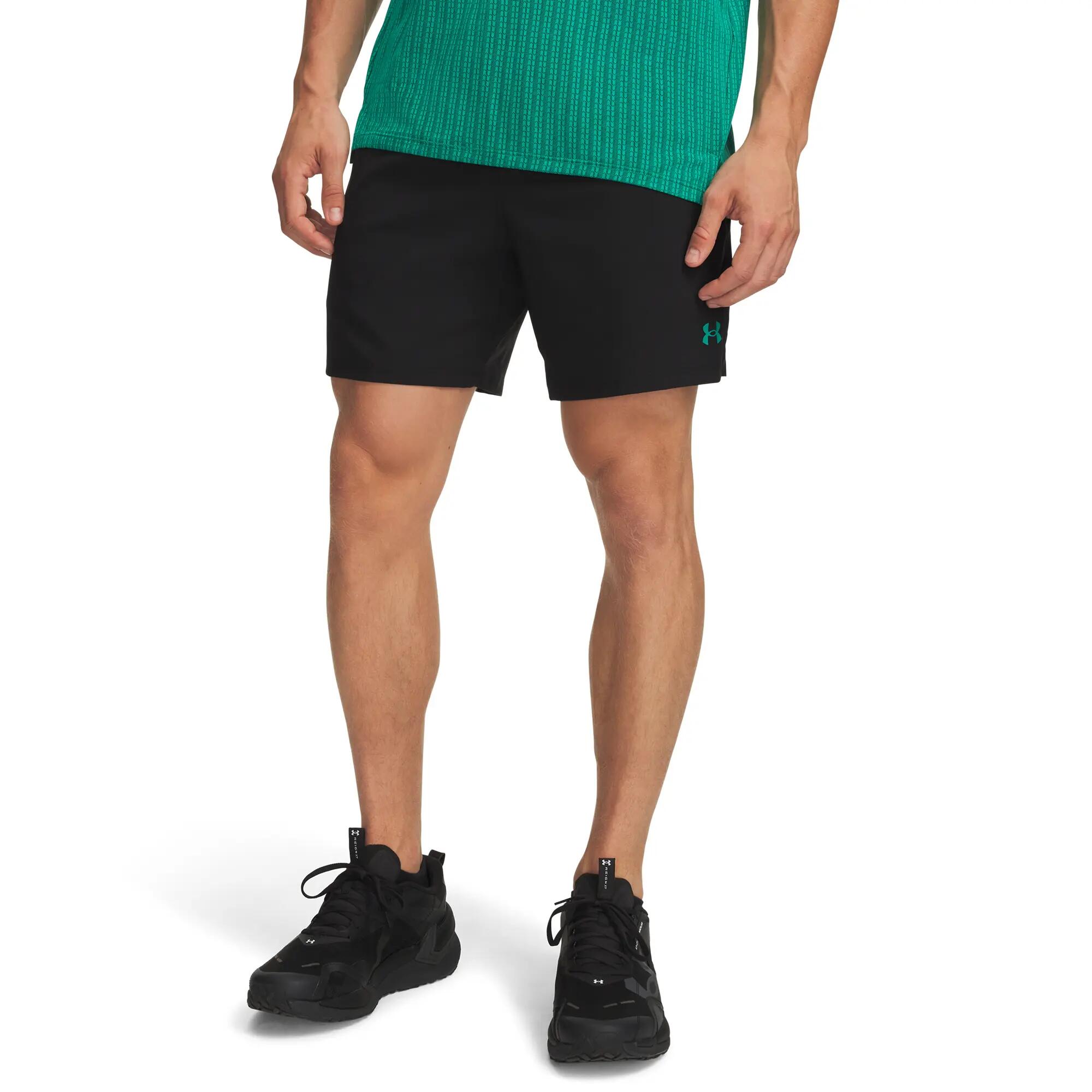 UNDER ARMOUR picture