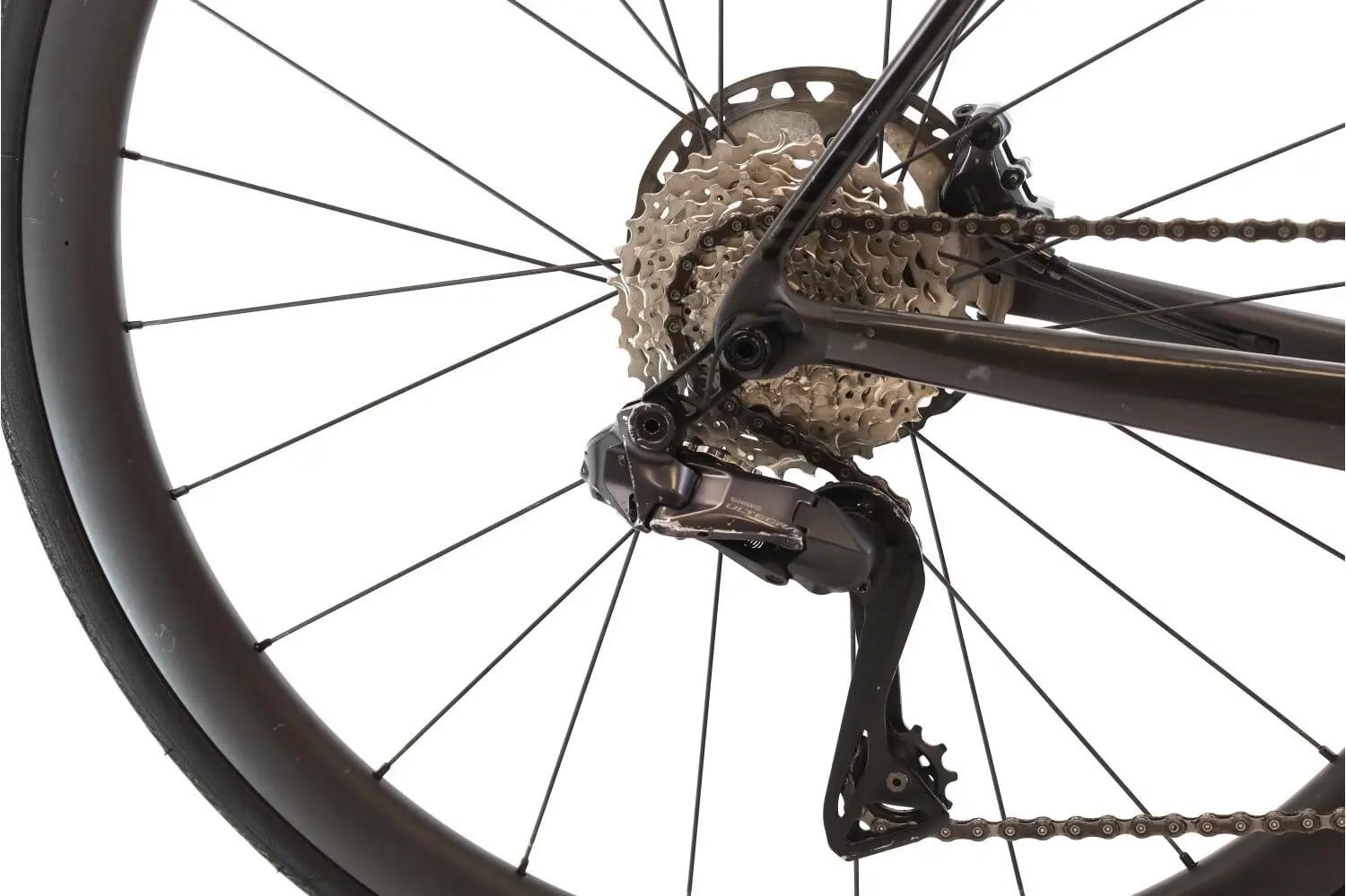 Segunda Vida · Bicicleta estrada · Cervelo R5 Di2 12V · Muito bom estado 3/8