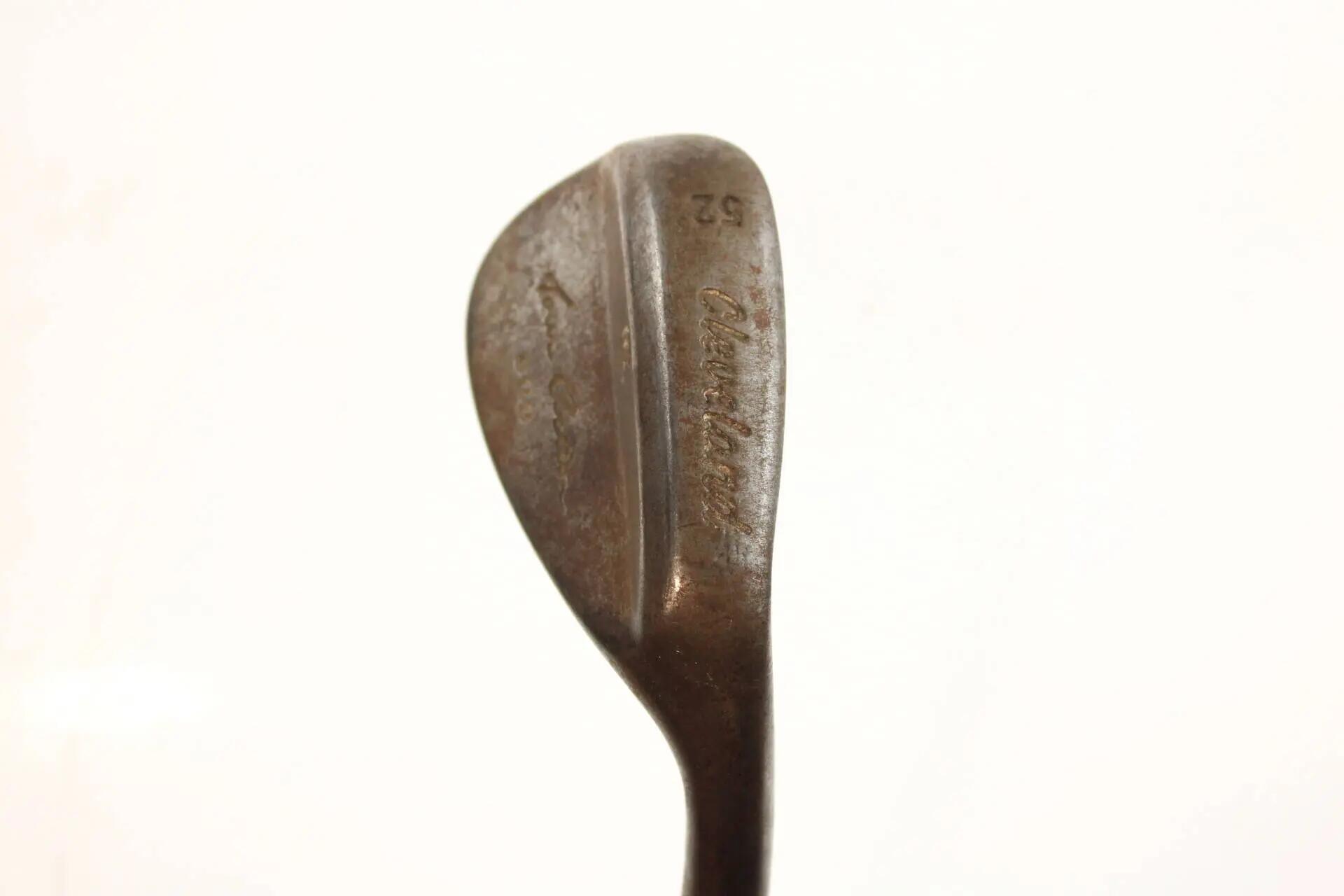 Seconde vie - Cleveland 900 Tour Action Rusty RH 52-deg Wedge - Sufficient 2/6