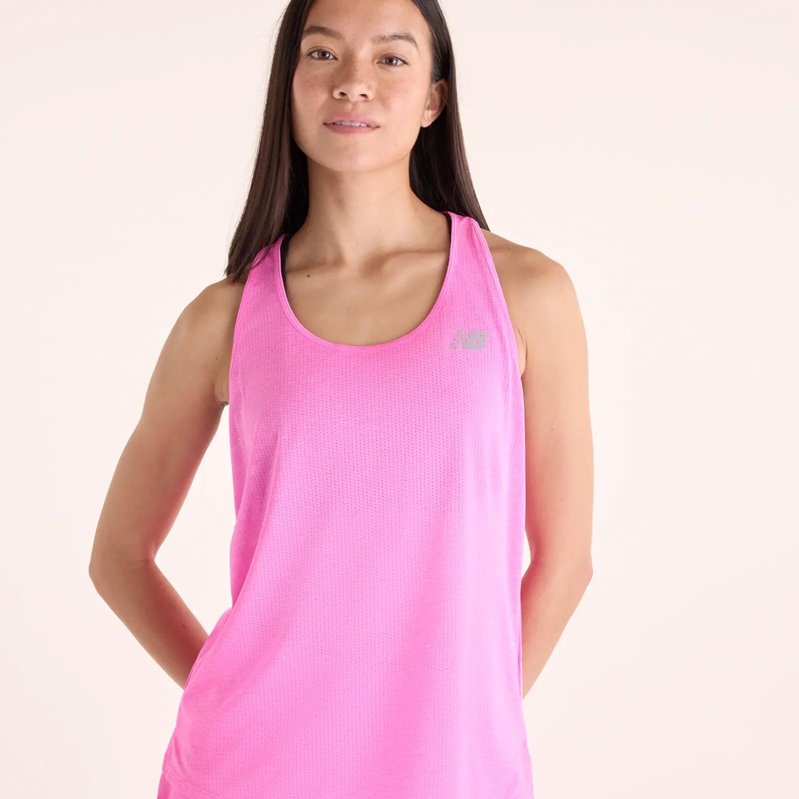 T-shirt New balance modelo Camiseta New Balance Athletics tirantes para mulheres 7/7