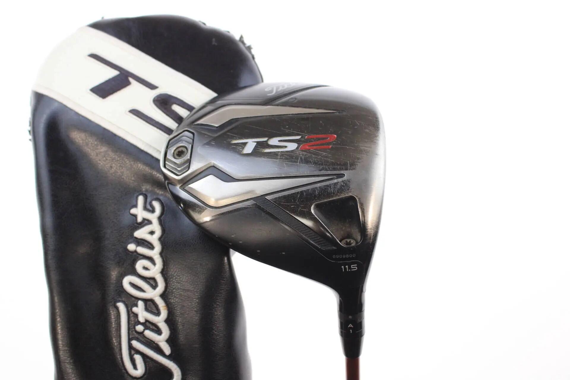 TITLEIST picture