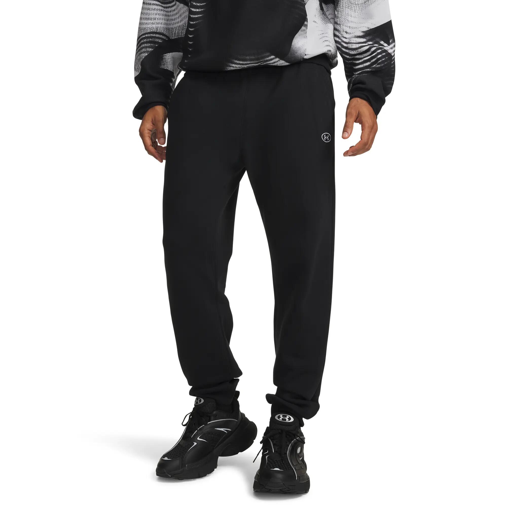UNDER ARMOUR picture
