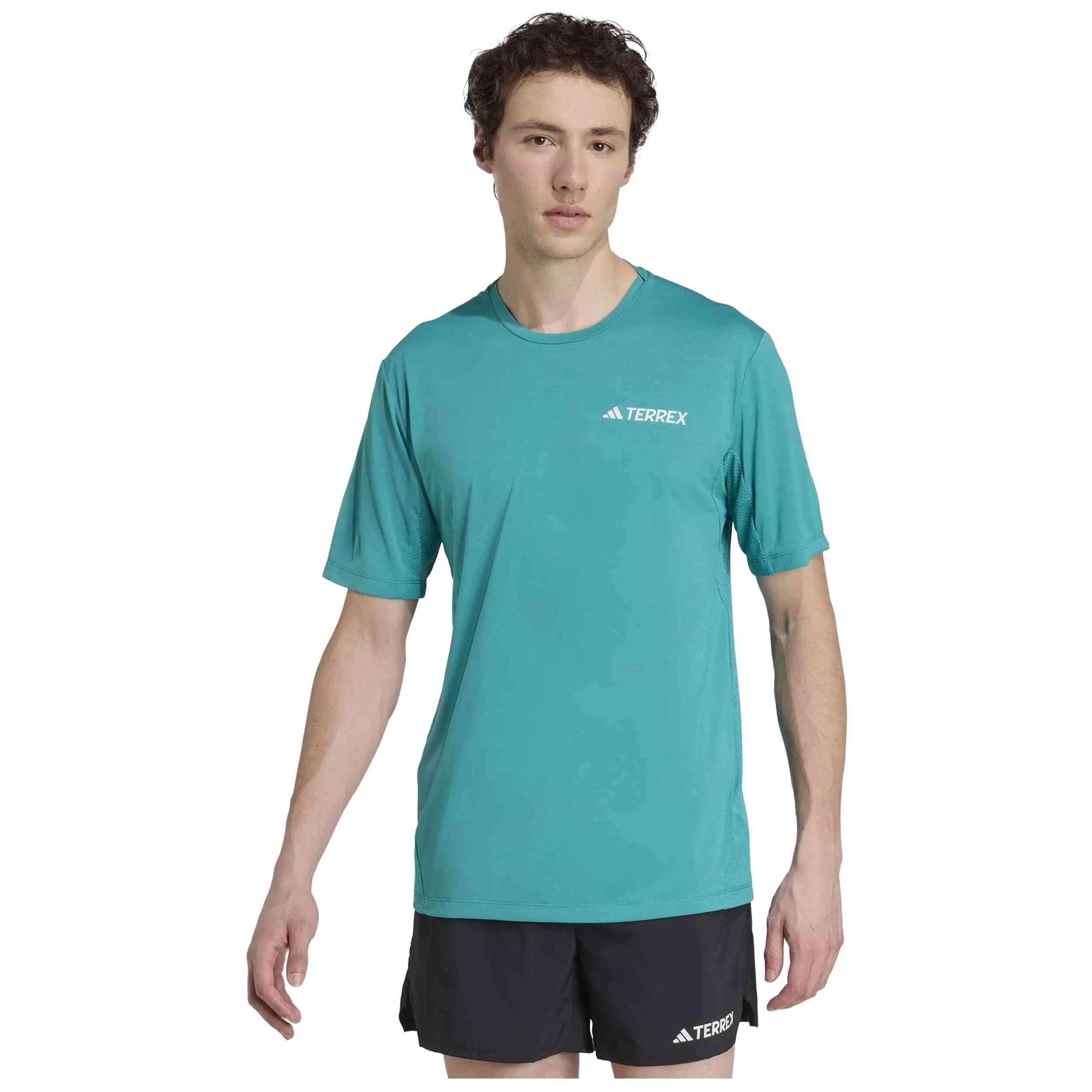 T-shirt Adidas modèle JM7077 pour homme 5/5