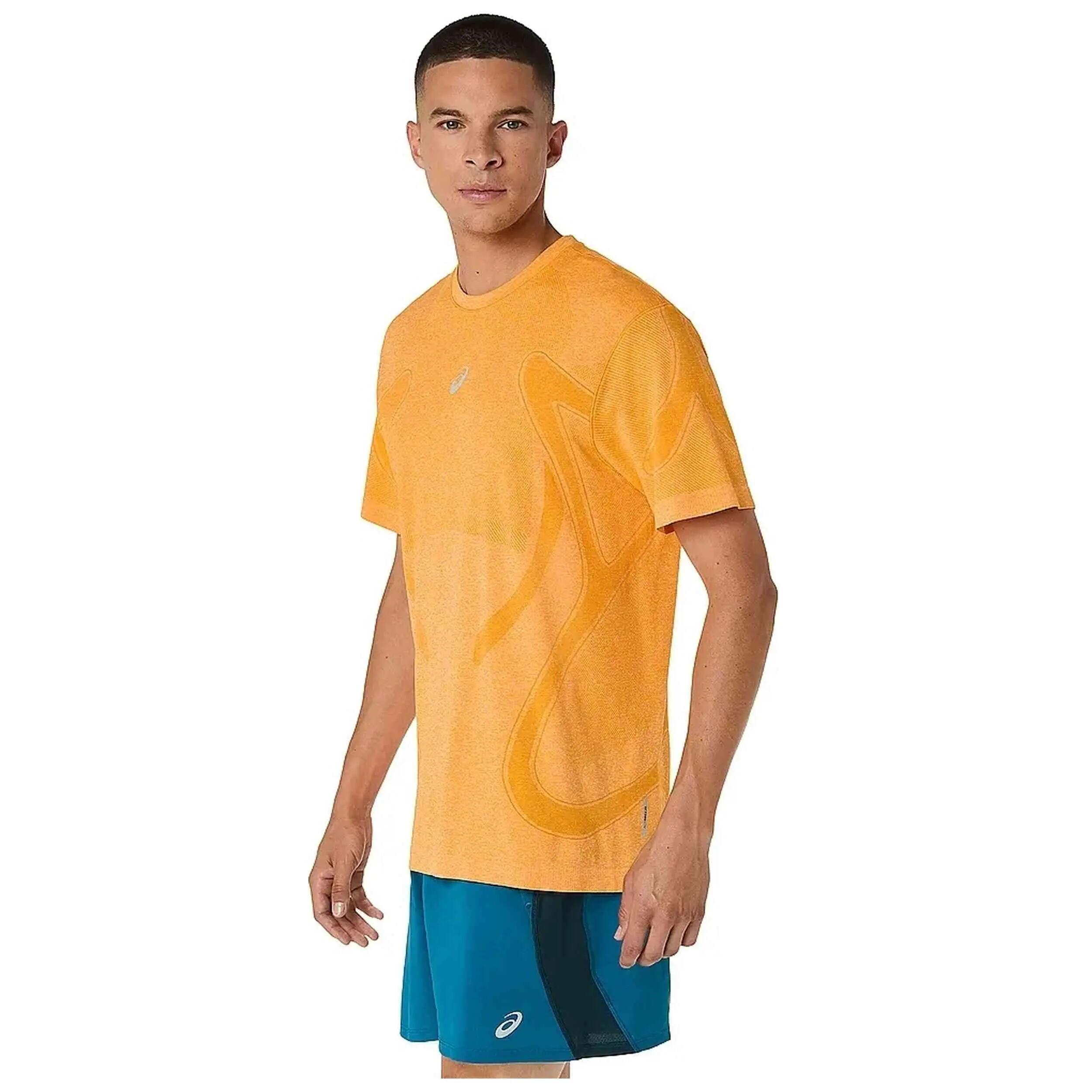 Camiseta de manga corta Asics modelo 2011D355 para hombre 2/5