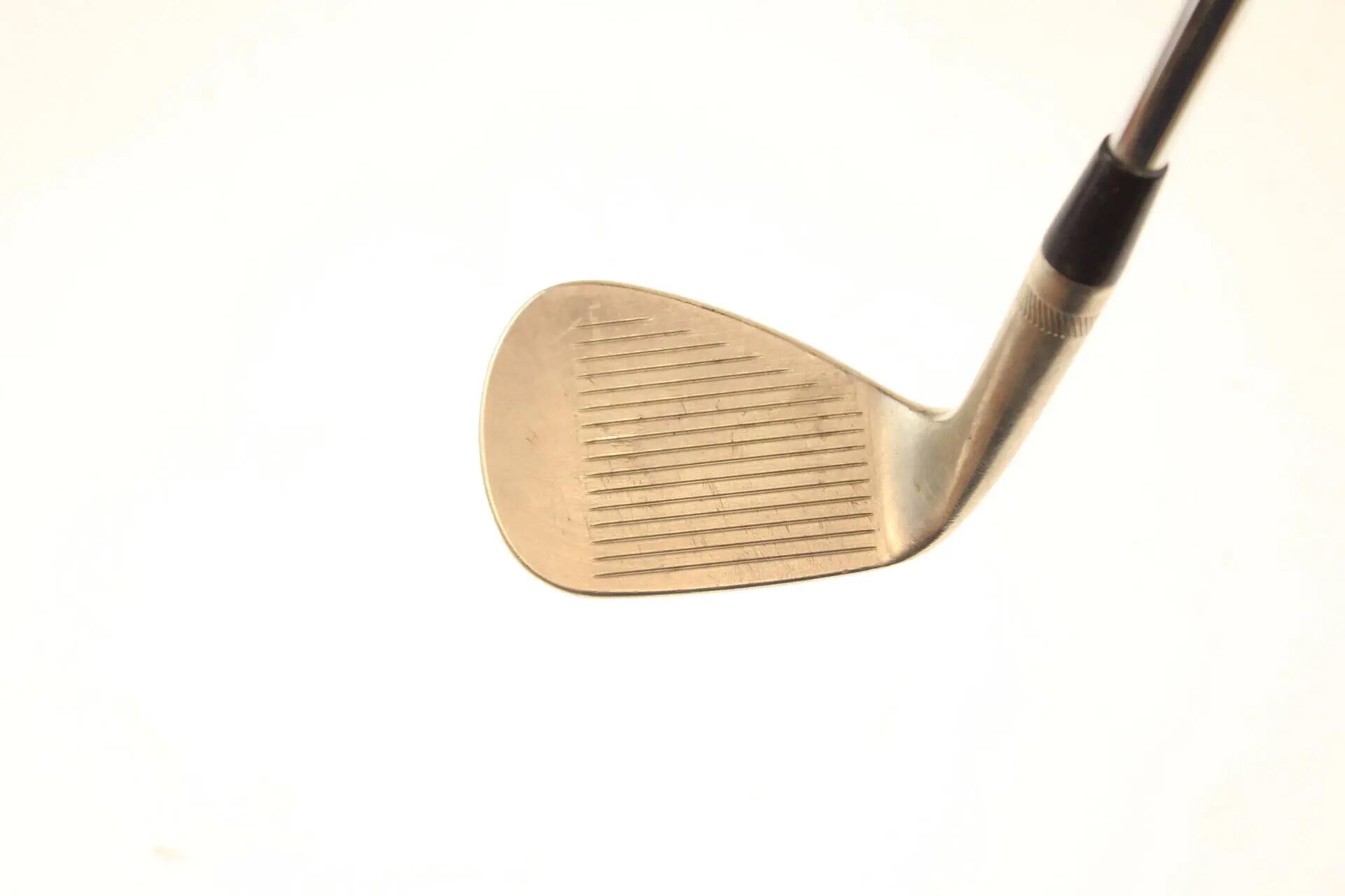Seconde vie - Titleist Vokey SM10 Nickel F-Grind RH 50-deg Wedge - Sufficient 3/5