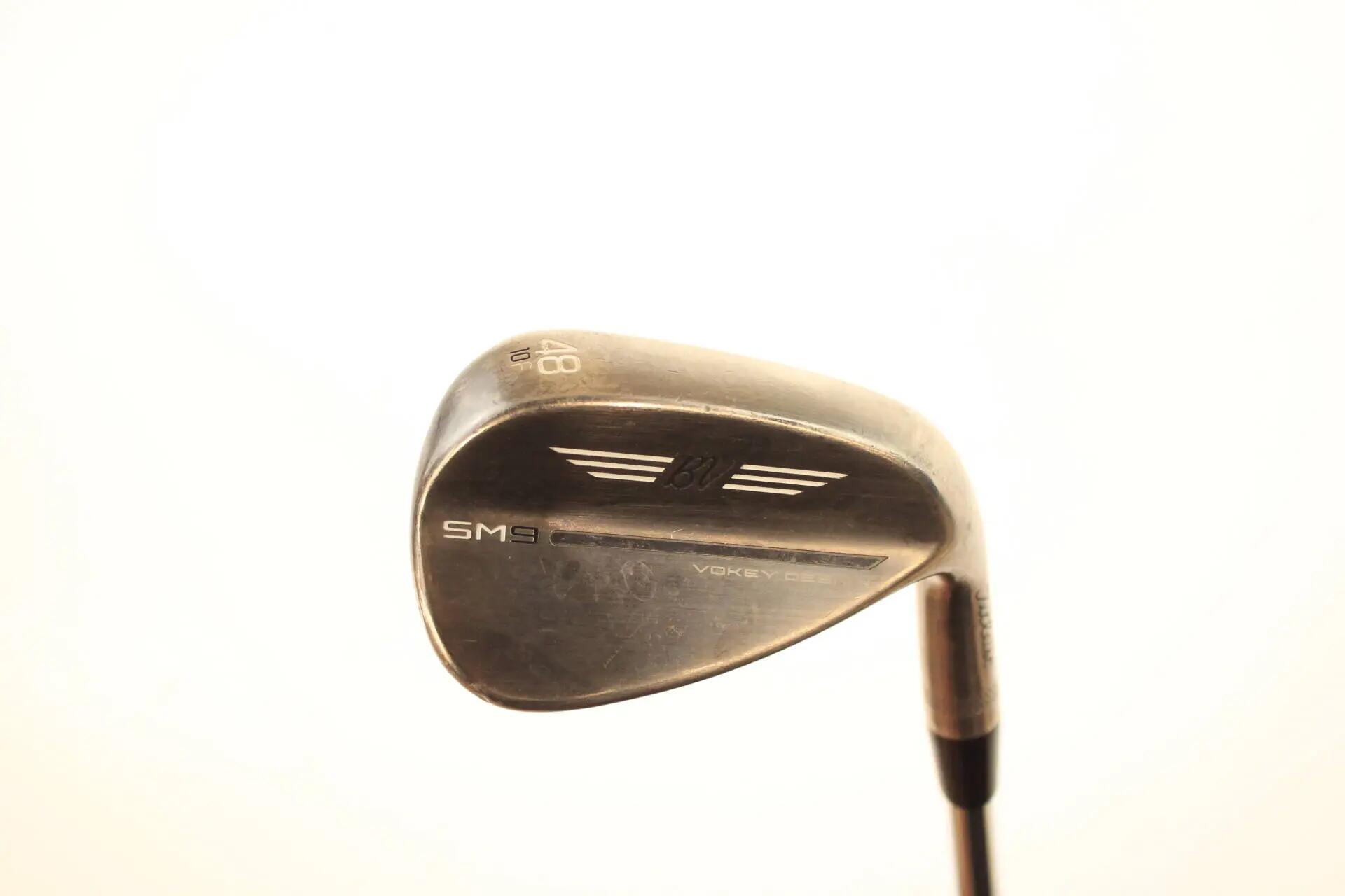 TITLEIST picture