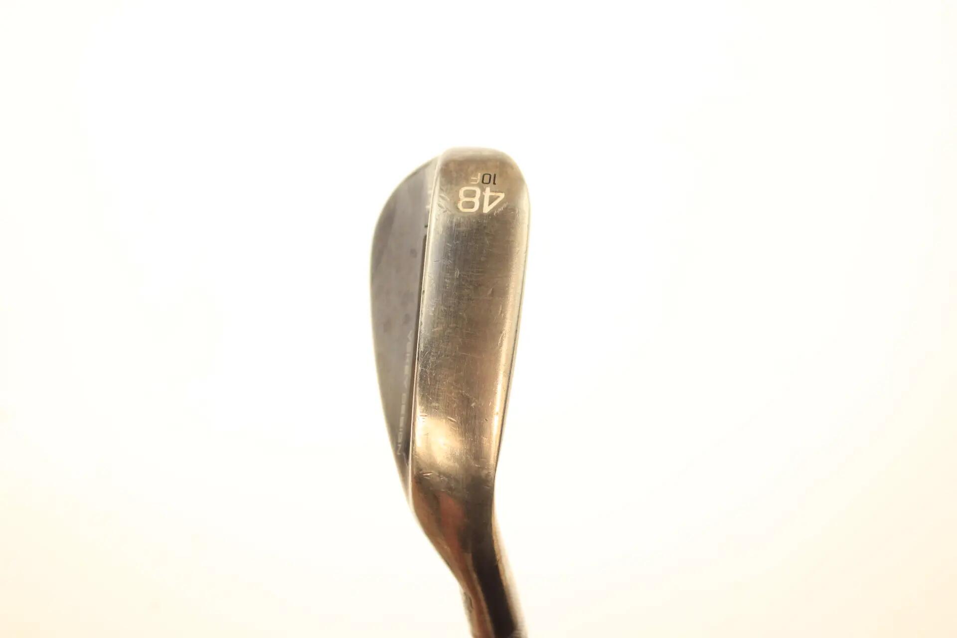 Seconde vie - Titleist Vokey SM9 Brushed Steel F-Grind RH 48-deg Wedge - Good 2/5
