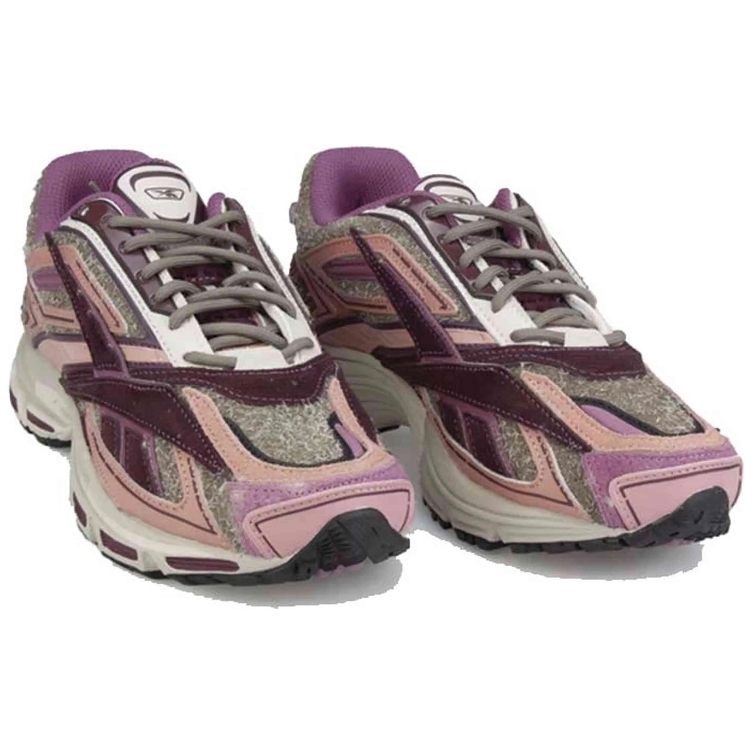 Scarpe Reebok modello Reebok Premier Road Ultra "Cherry" per unisex 3/4