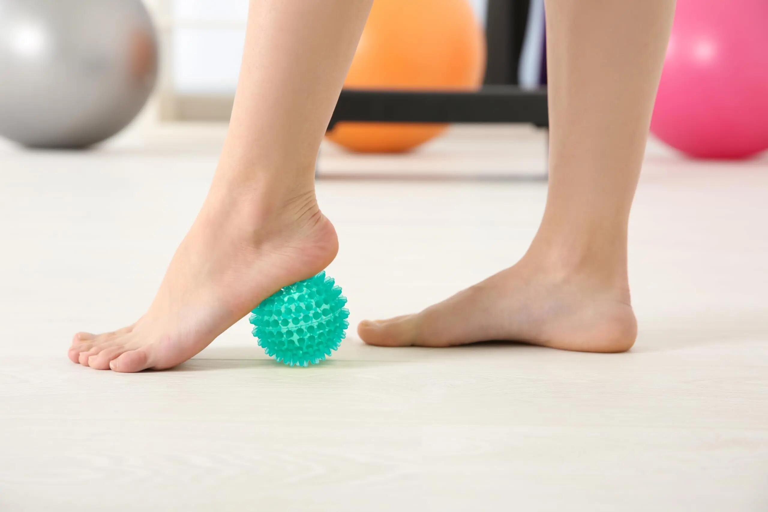 Gymnic Reflexball Palla riccio rigida Ø 8 cm verde massaggio e riflessologia 7/7