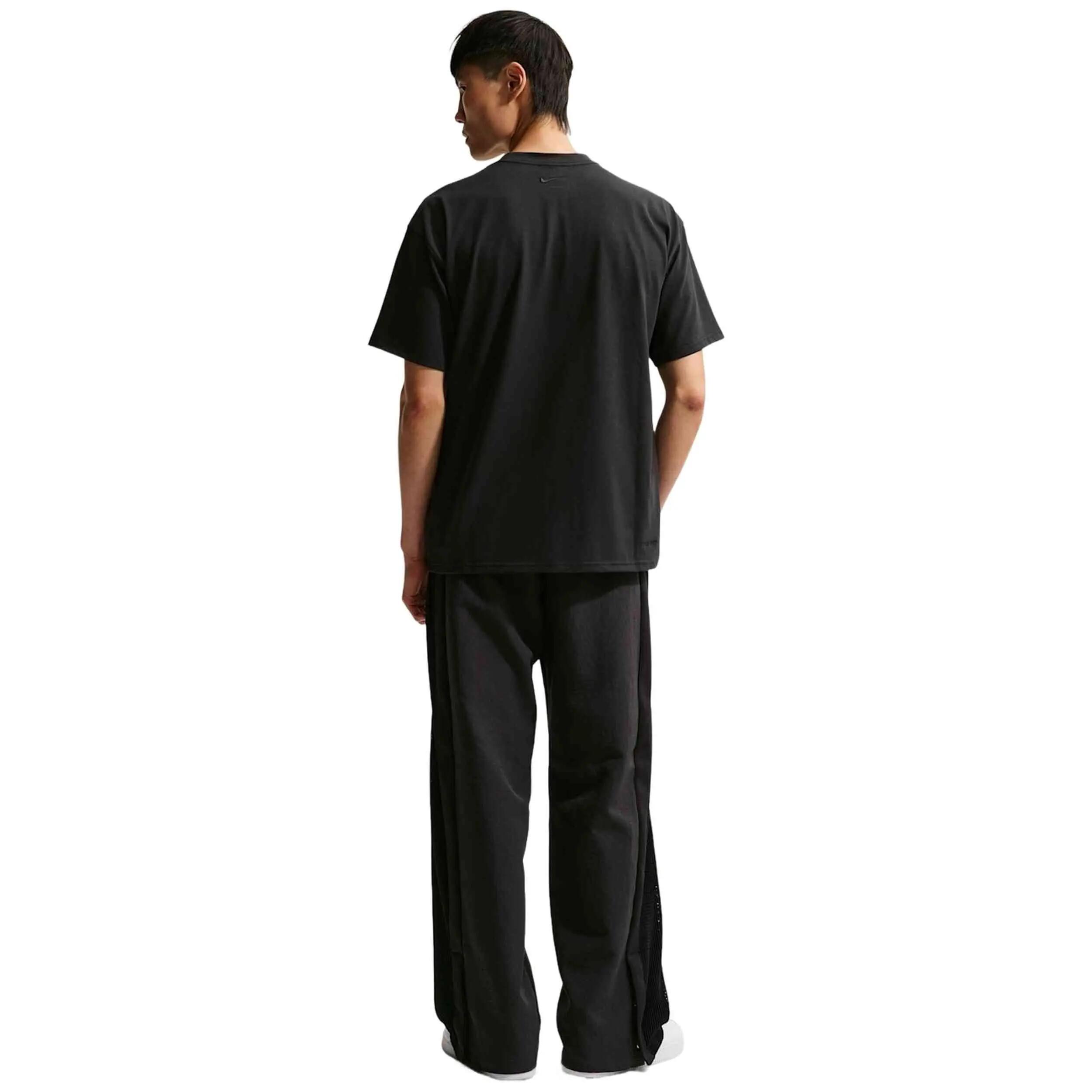 T-shirt Nike modèle IQ2374-010 pour homme 2/5