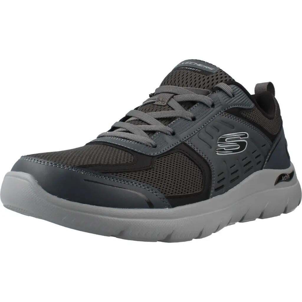 SKECHERS picture