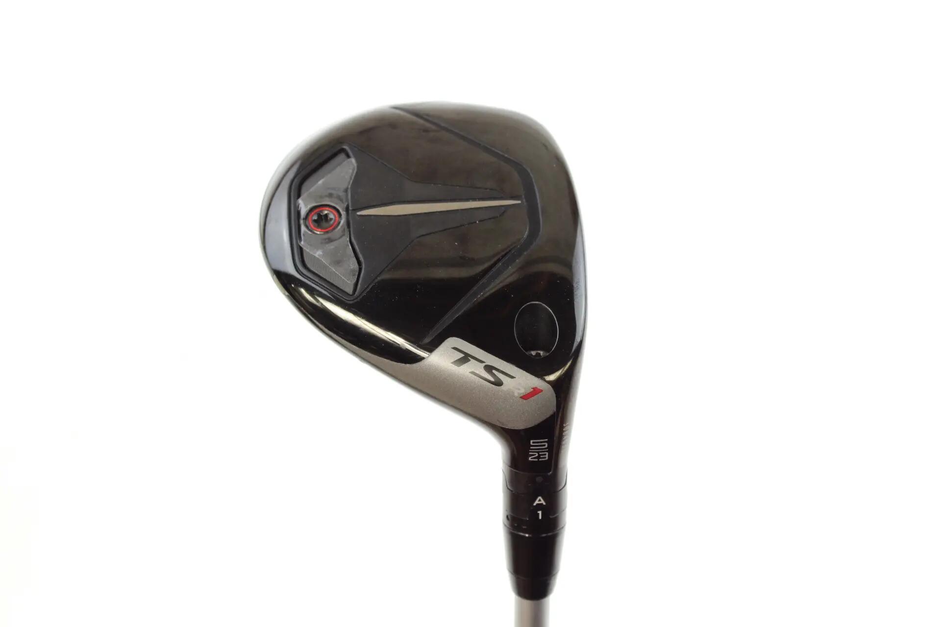 TITLEIST picture