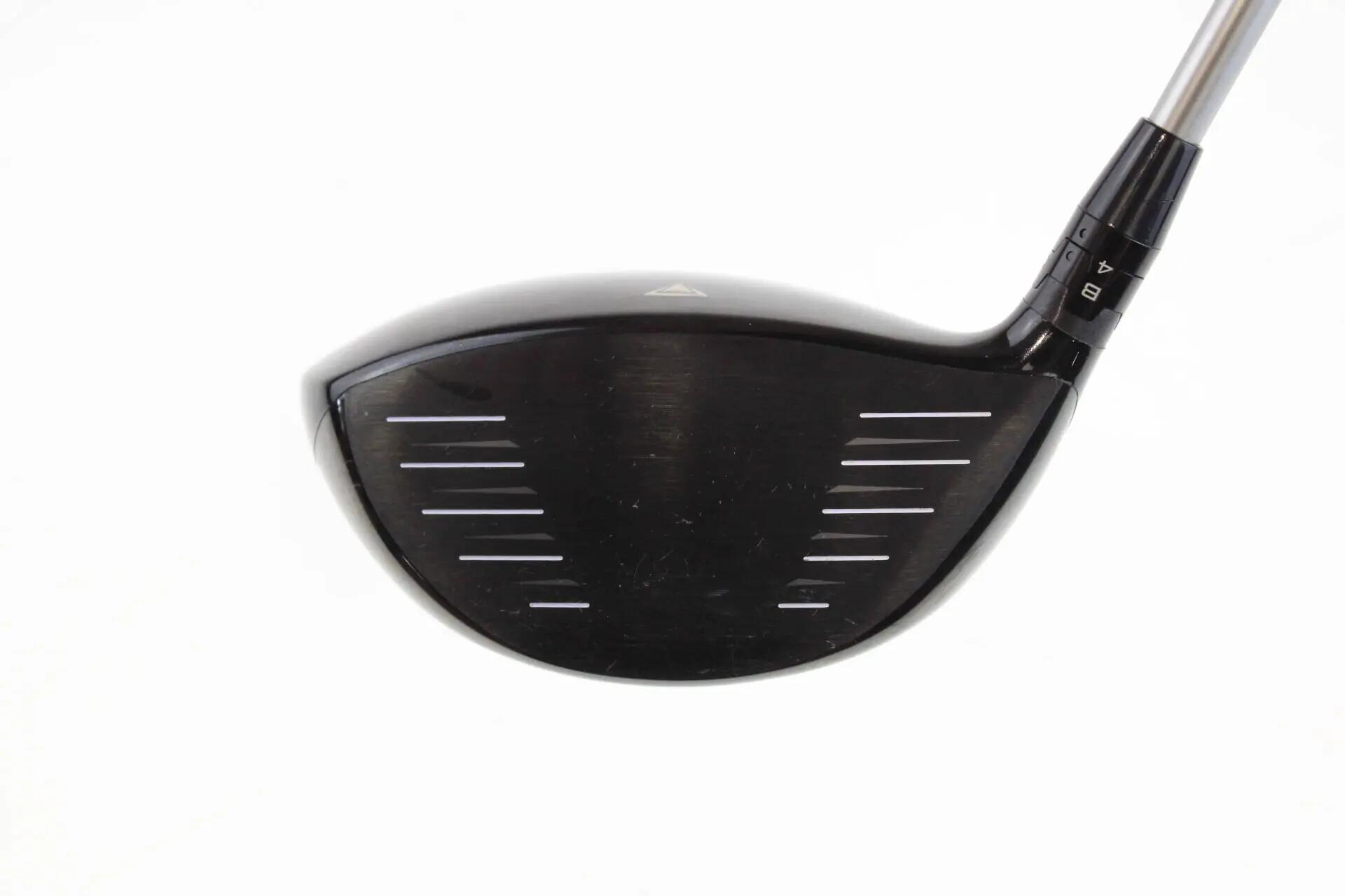 Seconde vie - Titleist 915D2 RH 10.5-deg Driver - Good 2/5