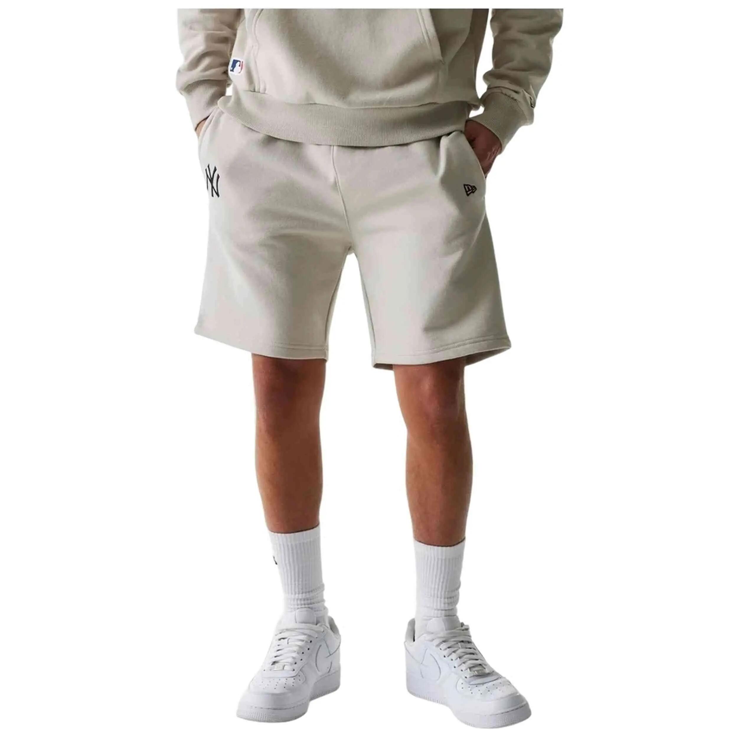 Short New era modèle 6067578015 pour homme 1/5