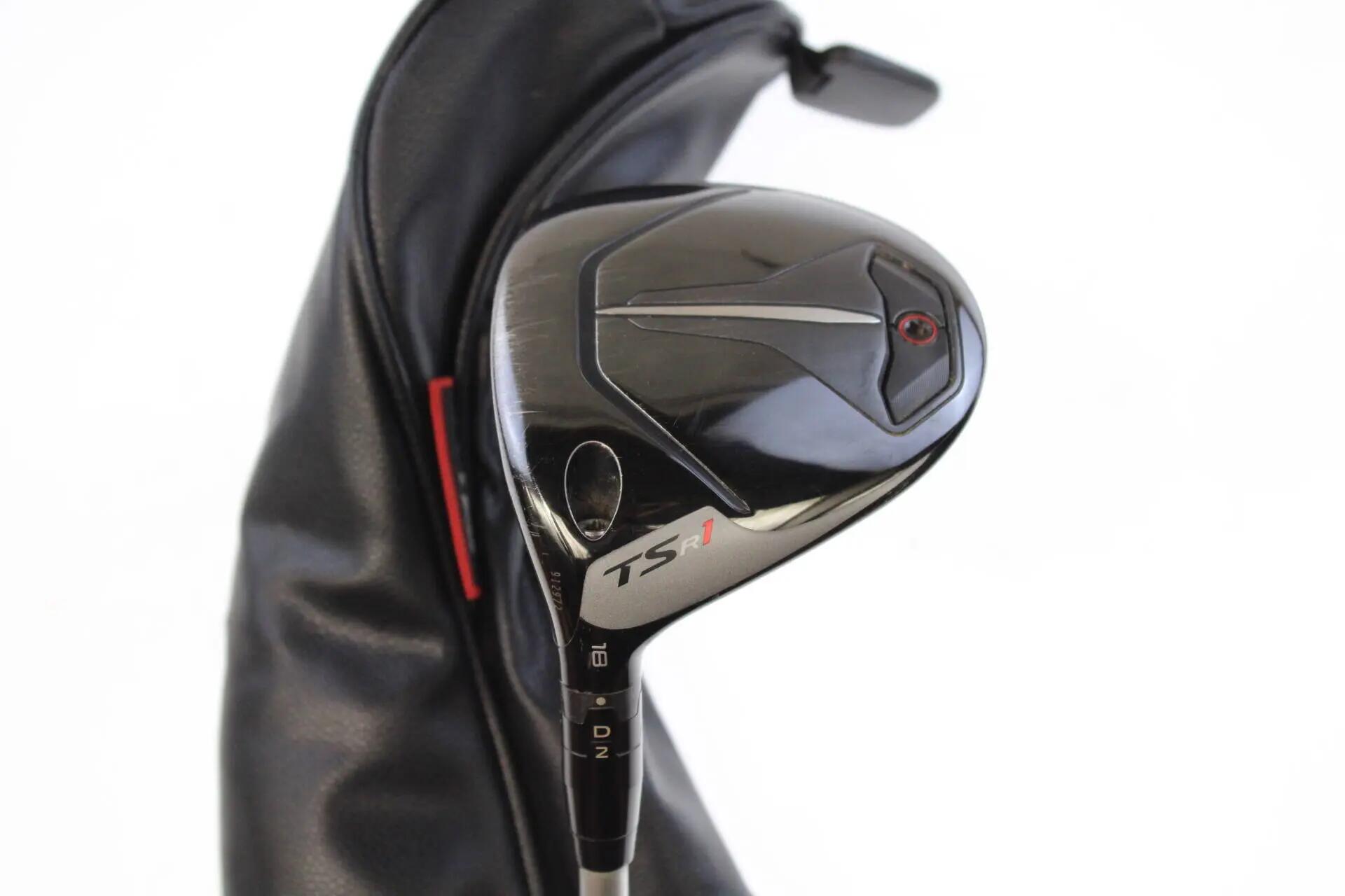 TITLEIST picture