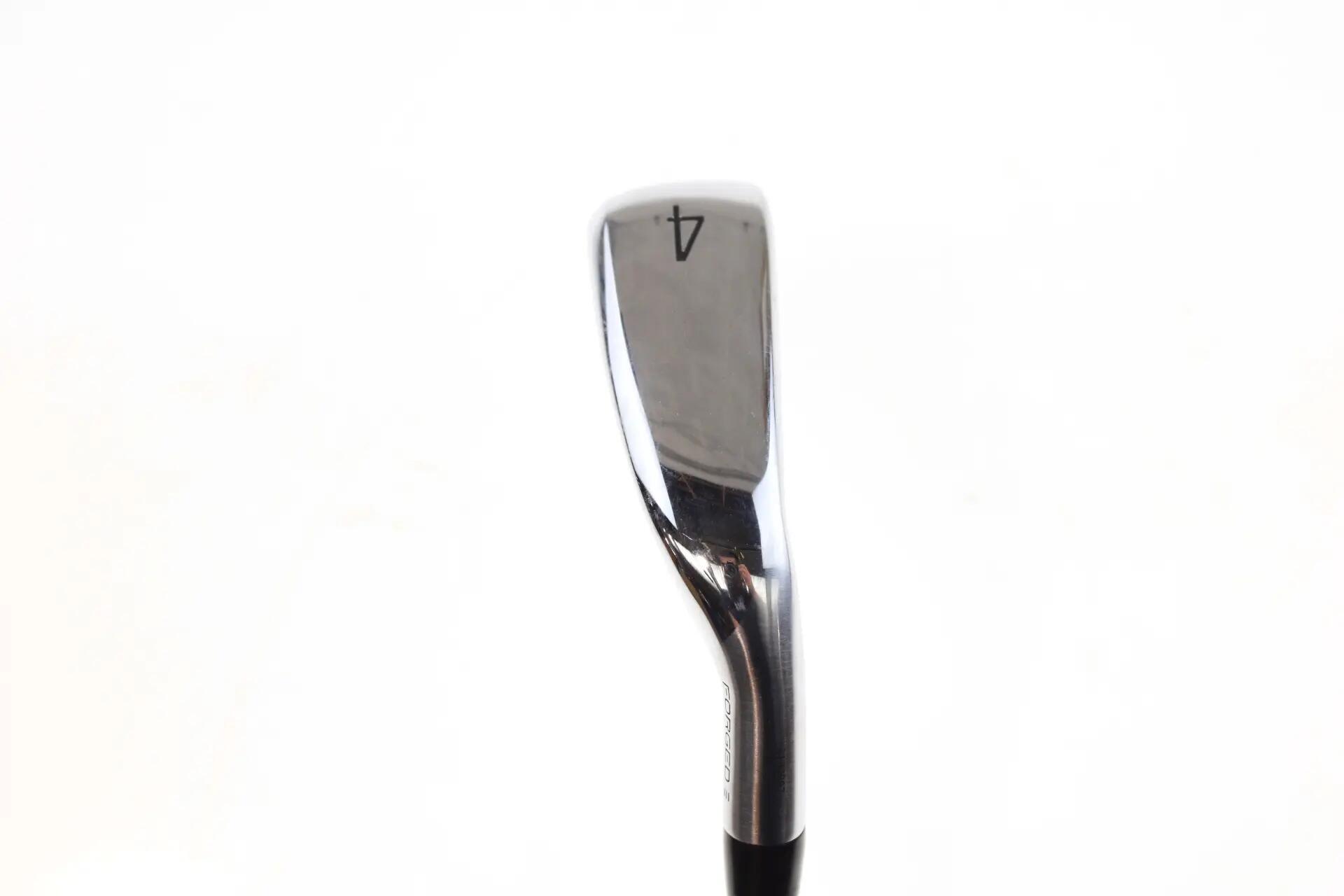 Seconde vie - Titleist U505 Utility 2023 RH 22-deg Hybrid - Excellent 2/5