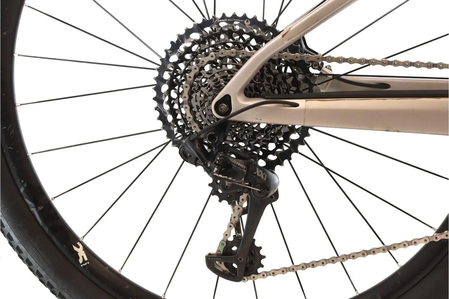 Segunda Vida · BTT ·  Fourstroke 01 TWO XX1 · Muito bom estado 3/8