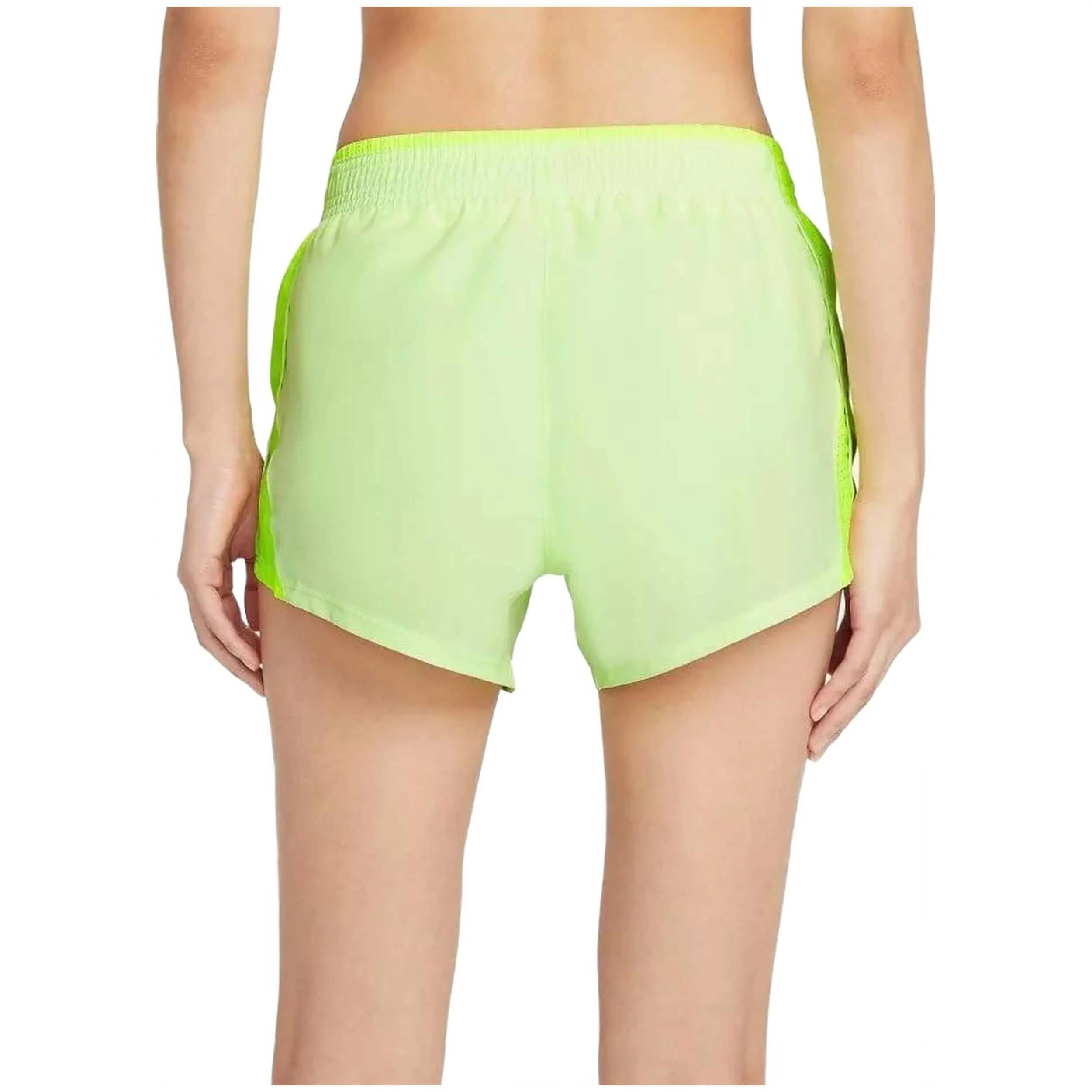 Pantaloncini Nike modello 895863-701 per donne 2/2