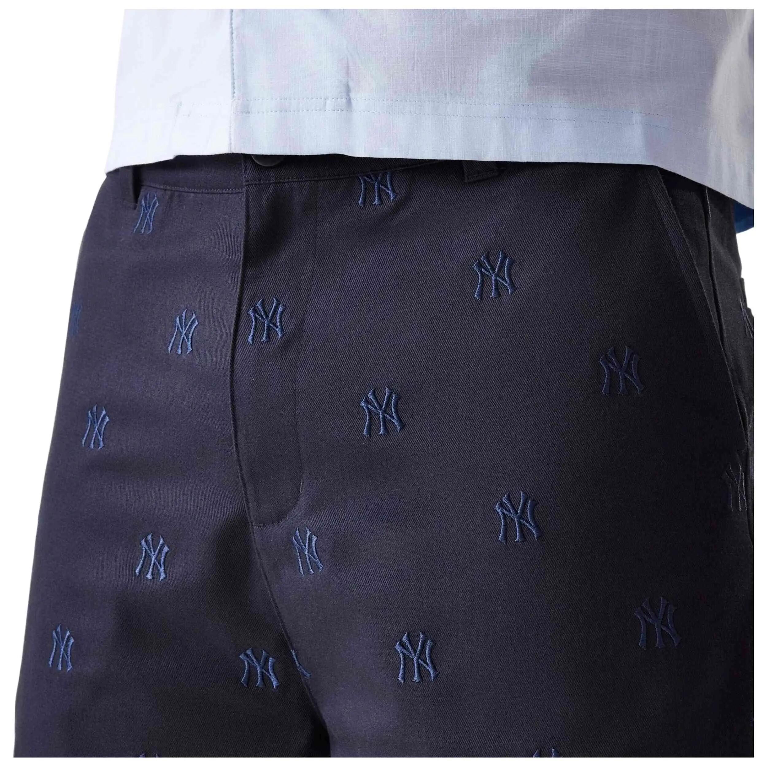 Calções New era modelo 60667820 para homem 4/4