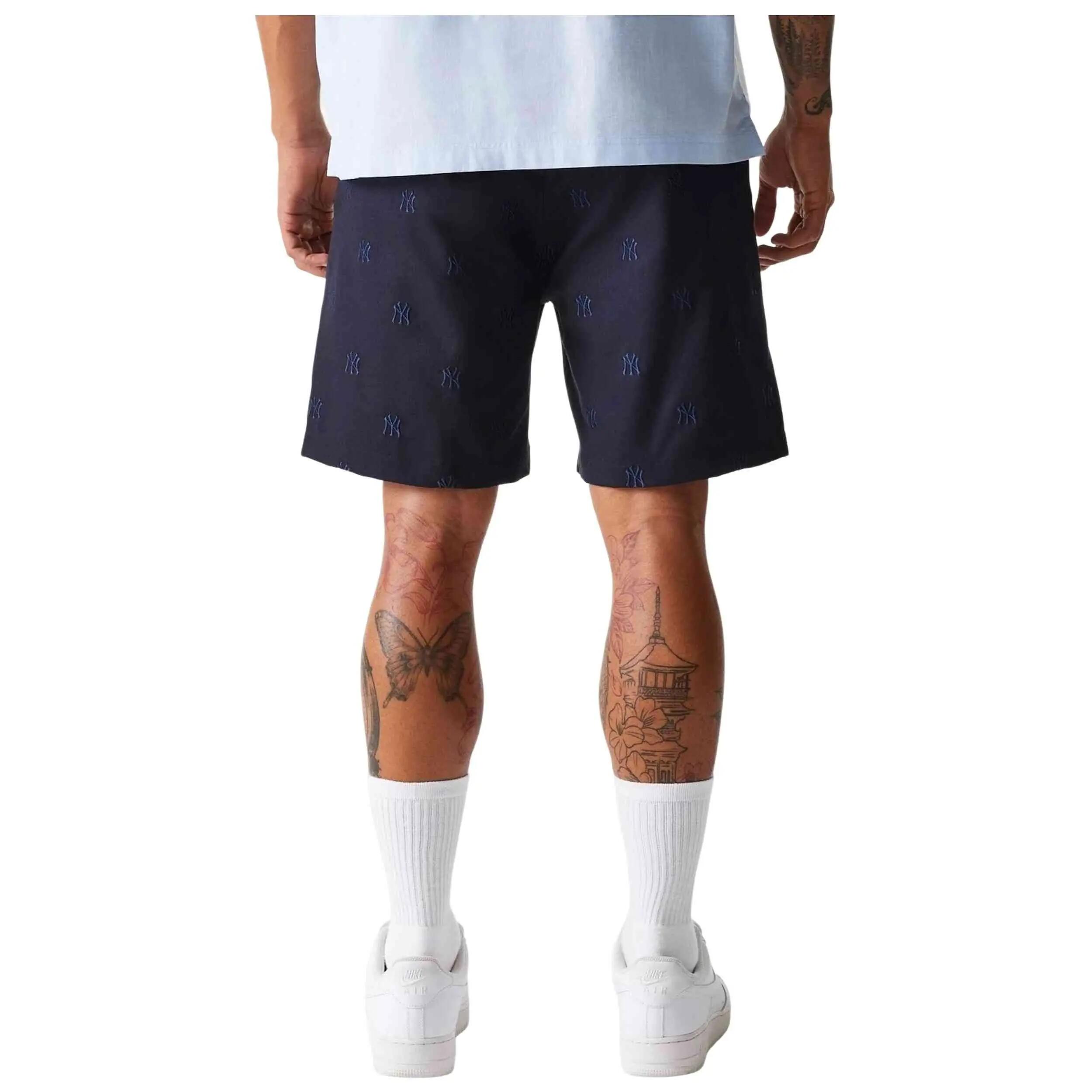 Calções New era modelo 60667820 para homem 2/4