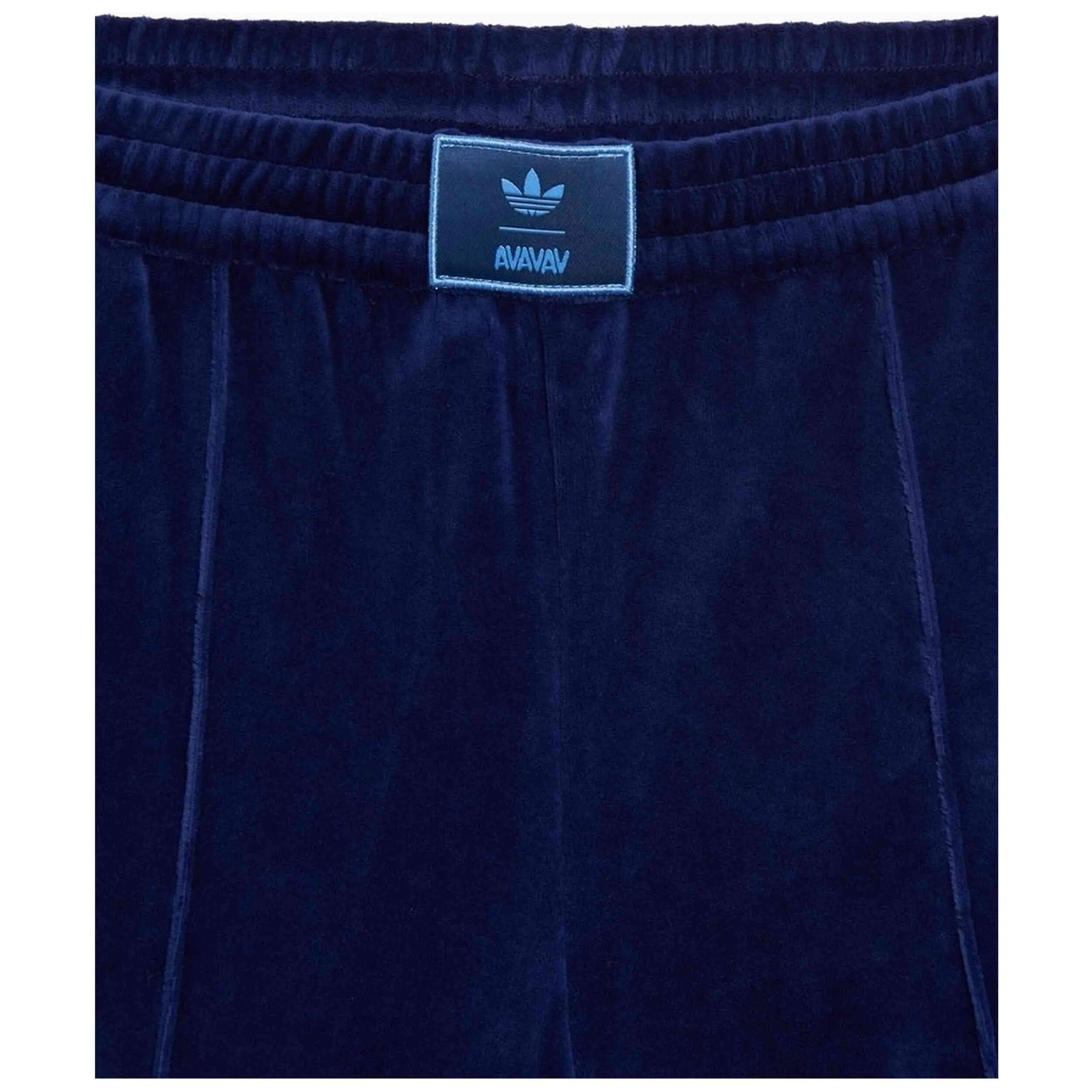 Calças de fato de treino Adidas modelo KD1493 para mulheres 3/5