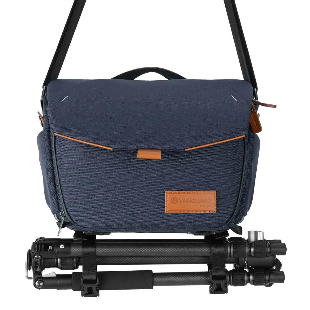 VEO City S30 : 8 Litre Camera Shoulder Bag - Blue 3/5
