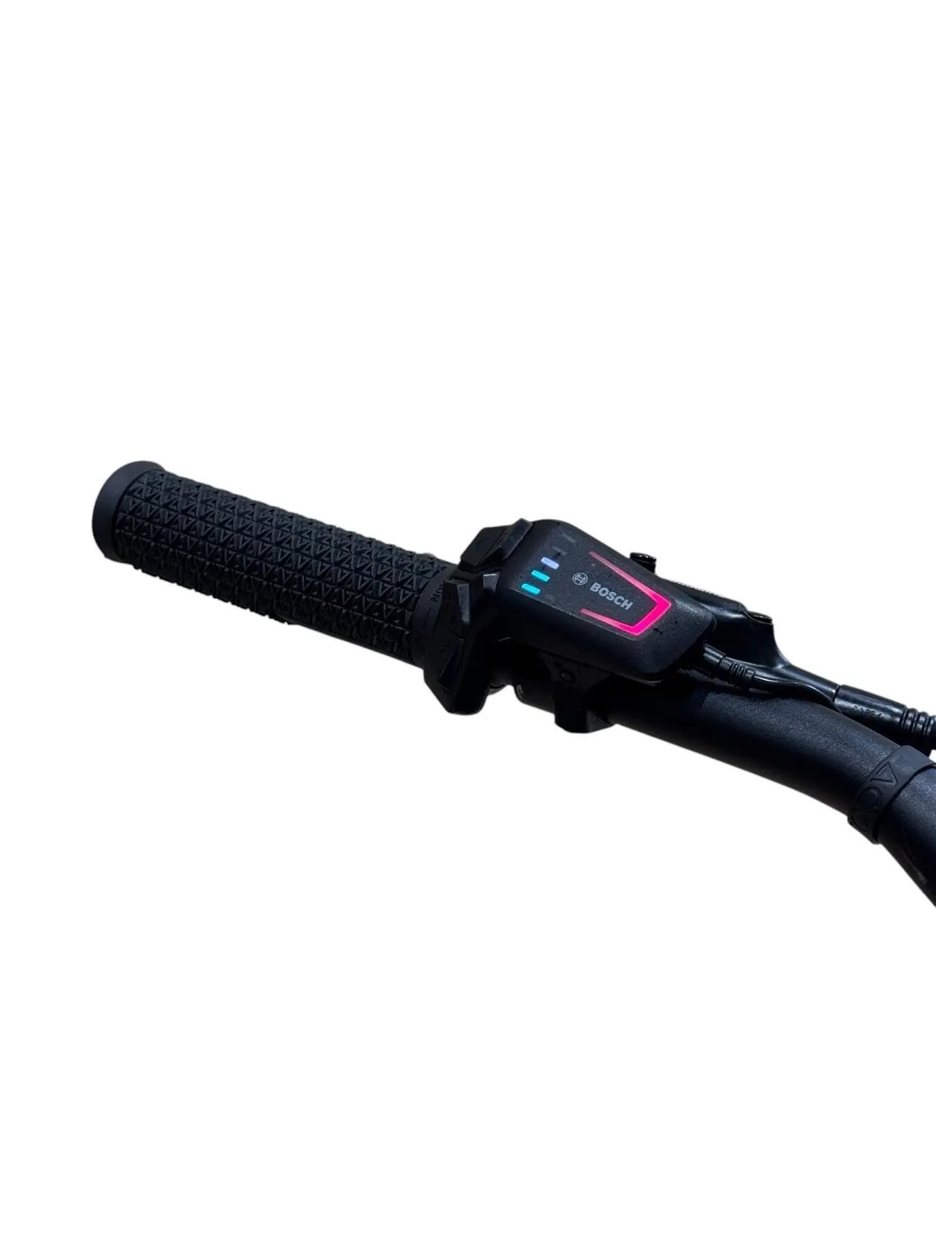 Segunda vida - Bicicletas eléctricas Cube Touring Hybrid Pro 625 Cues- Como novo 7/15