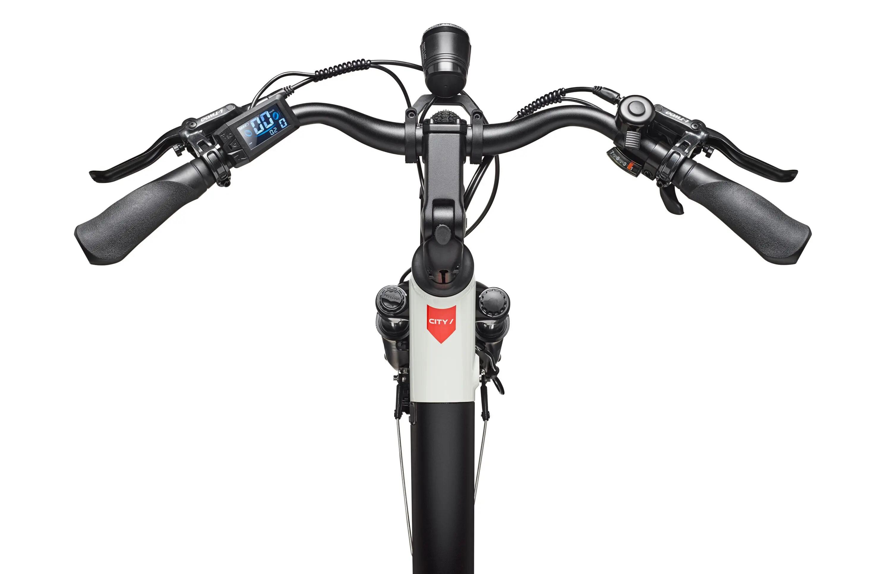 E-Bike RC670 28 Zoll 7-Gang Pedelec City Elektrofahrrad Frontmotor 489,6 Wh 4/7