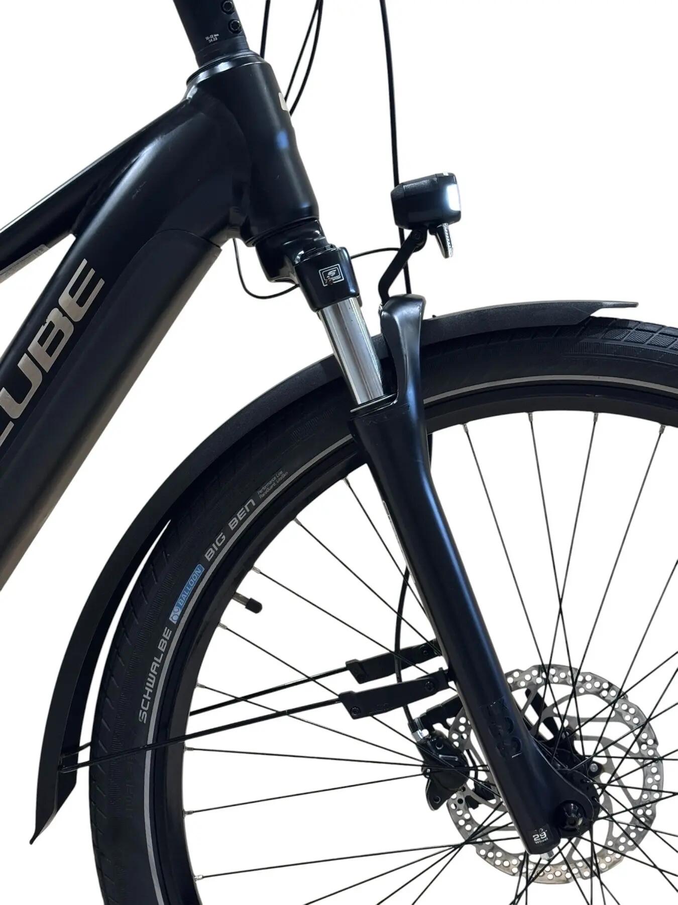Segunda vida - Bicicletas eléctricas Cube Touring Hybrid Pro 625 Cues- Como novo 3/15