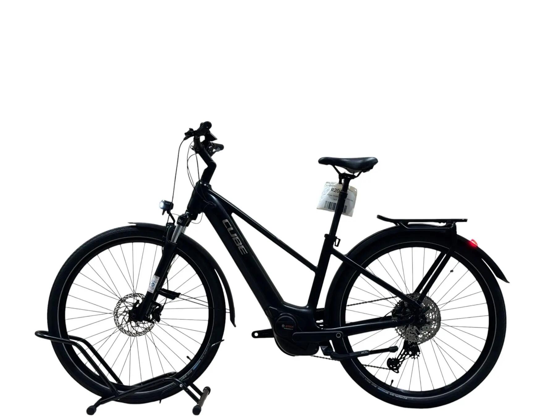 Segunda vida - Bicicletas eléctricas Cube Touring Hybrid Pro 625 Cues- Como novo 2/15