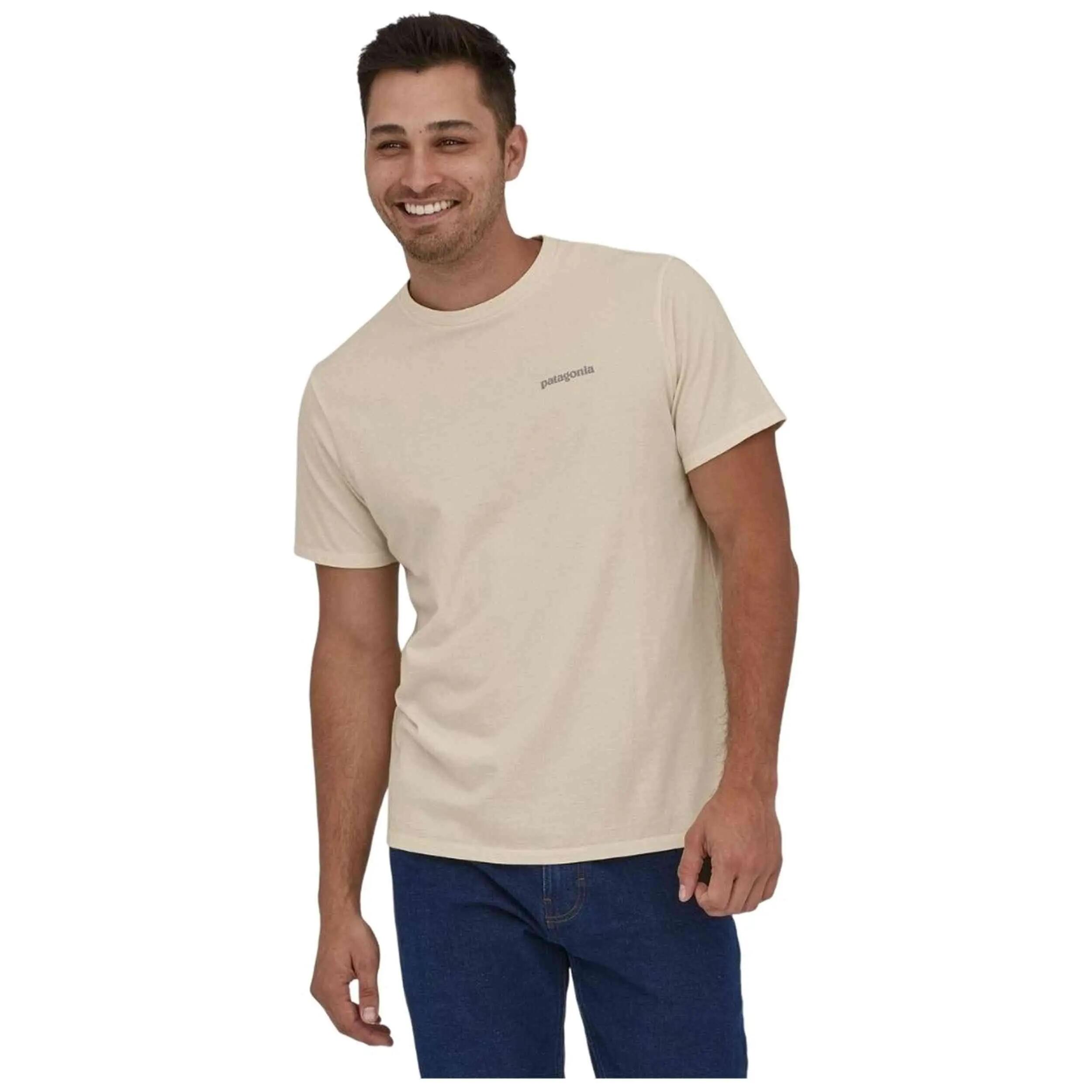 T-shirt Patagonia modelo Patagonia Fitz Roy Icon Responsibili T-Shirt para homem 2/3