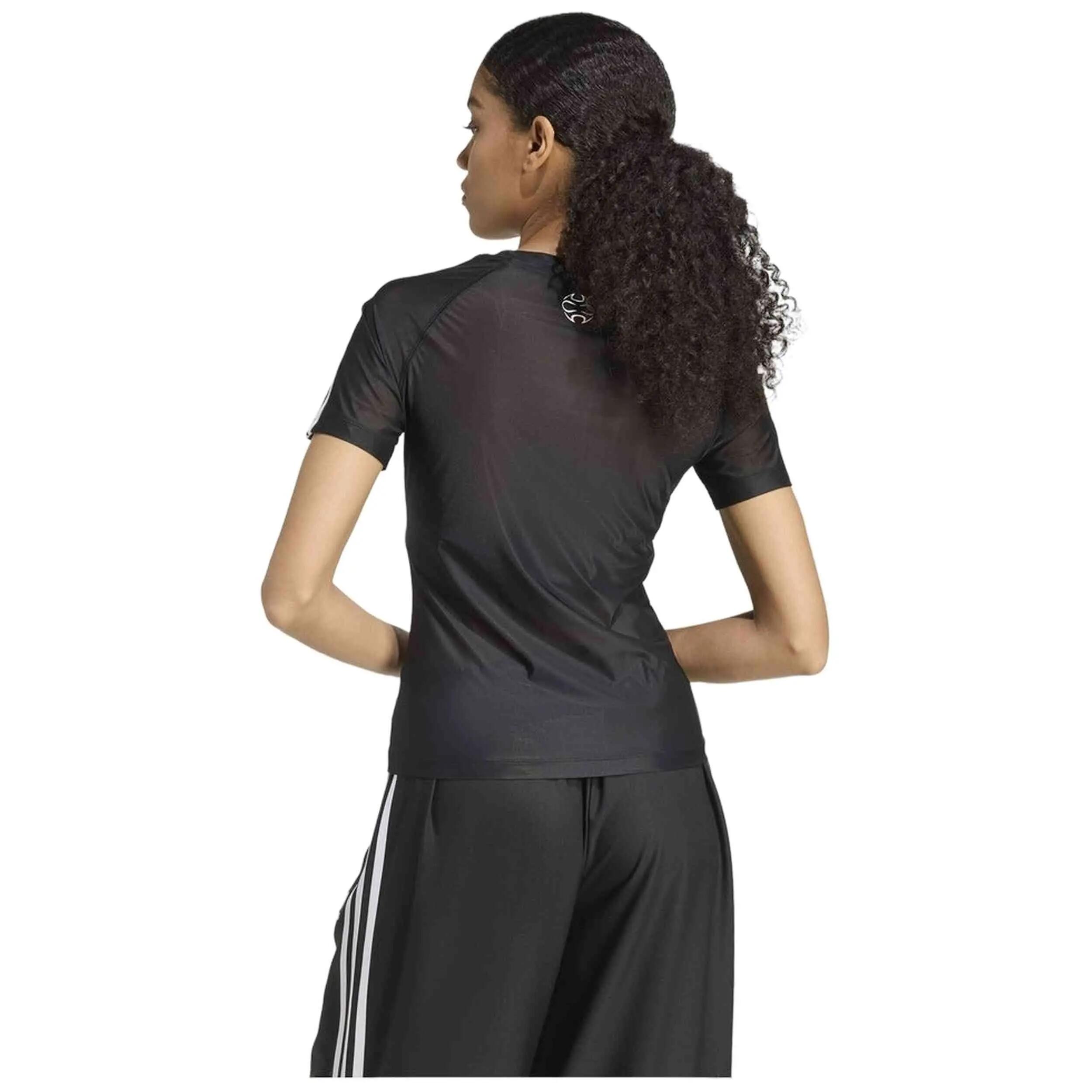 Kurzarmshirt Adidas Modell KE9795 für frauen 4/5