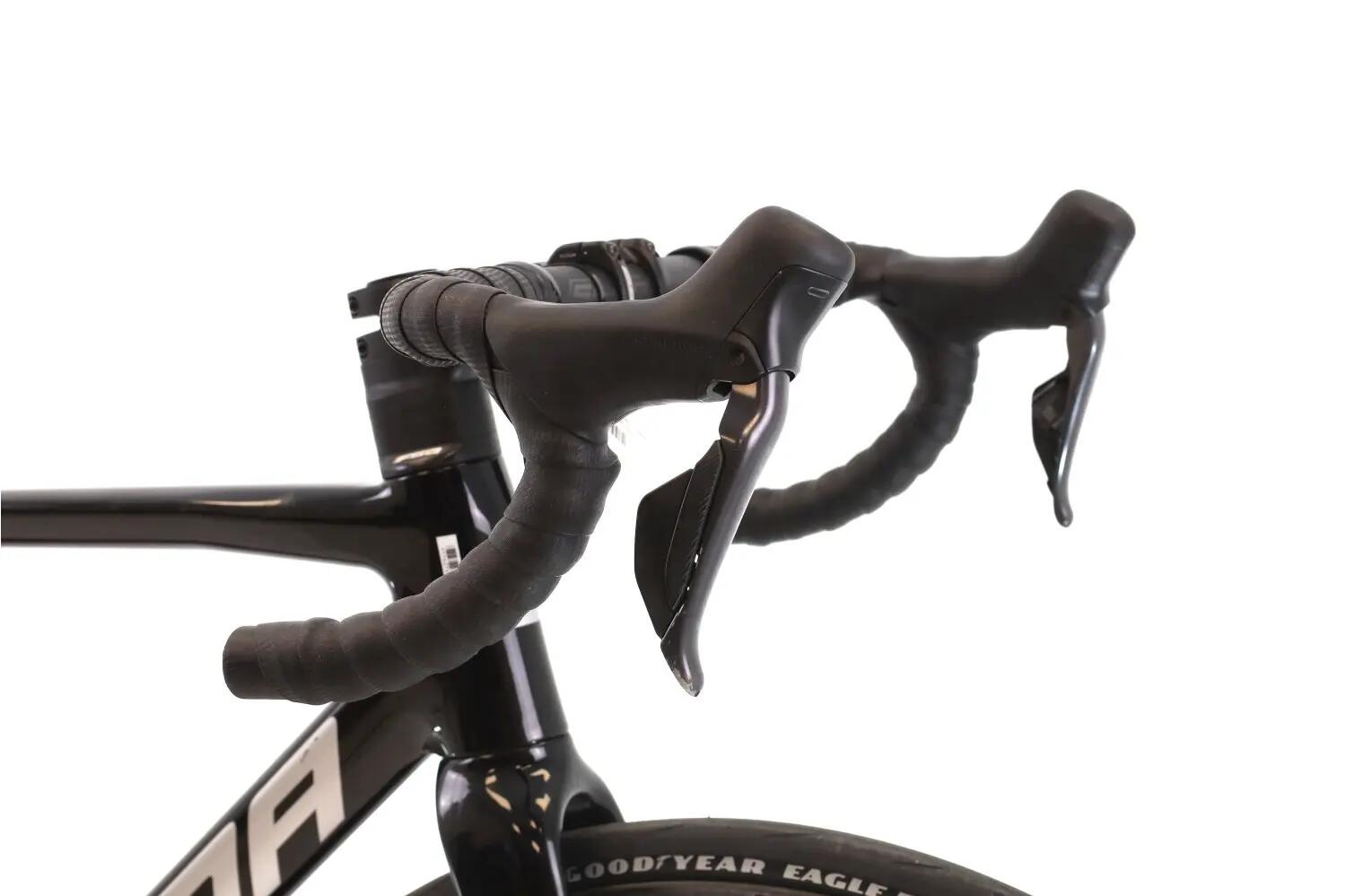 Vélo de route reconditionné ·  Scultura 8000 Di2 12V · Très bon état 6/8