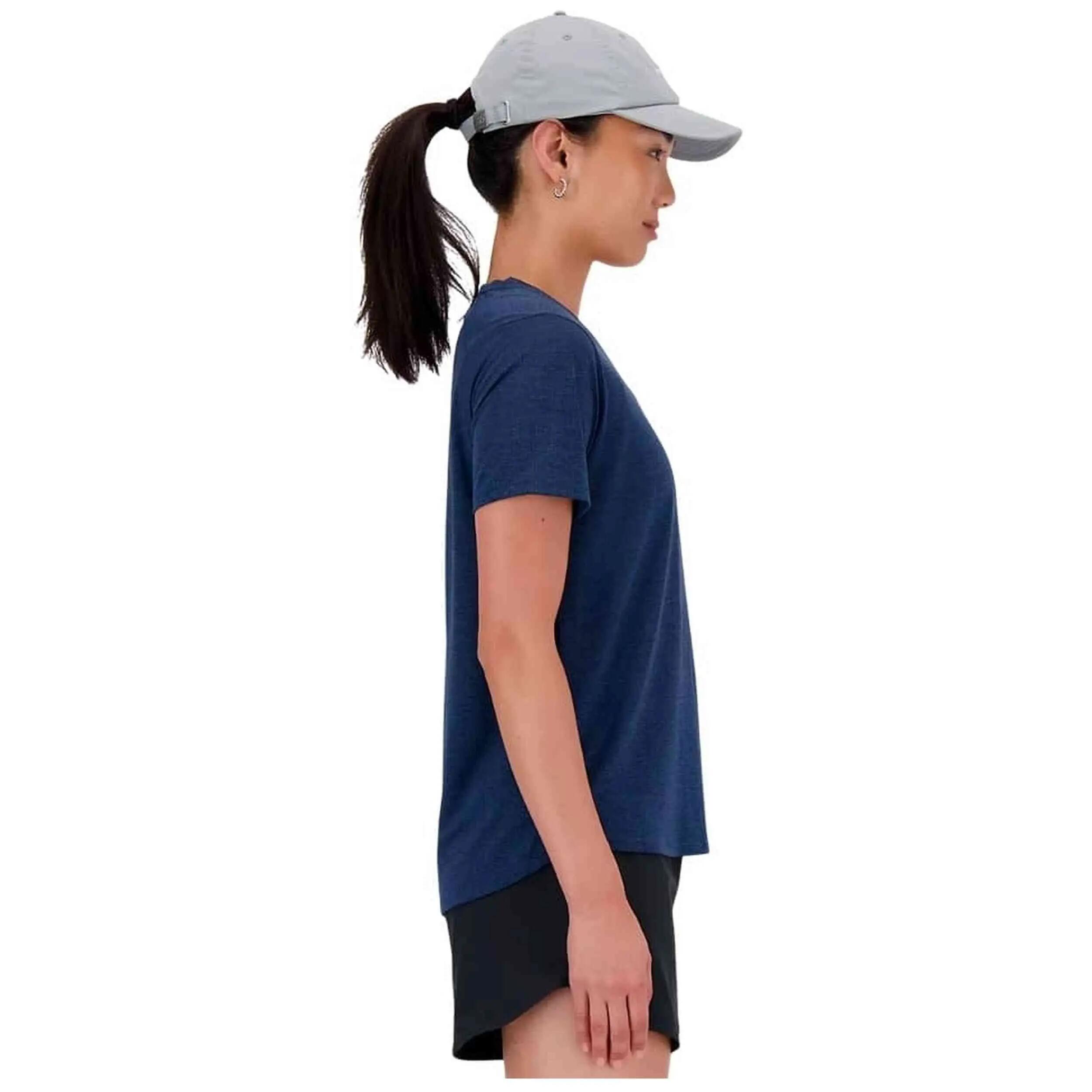 T-shirt New balance modèle WT41253NNH pour femmes 3/6